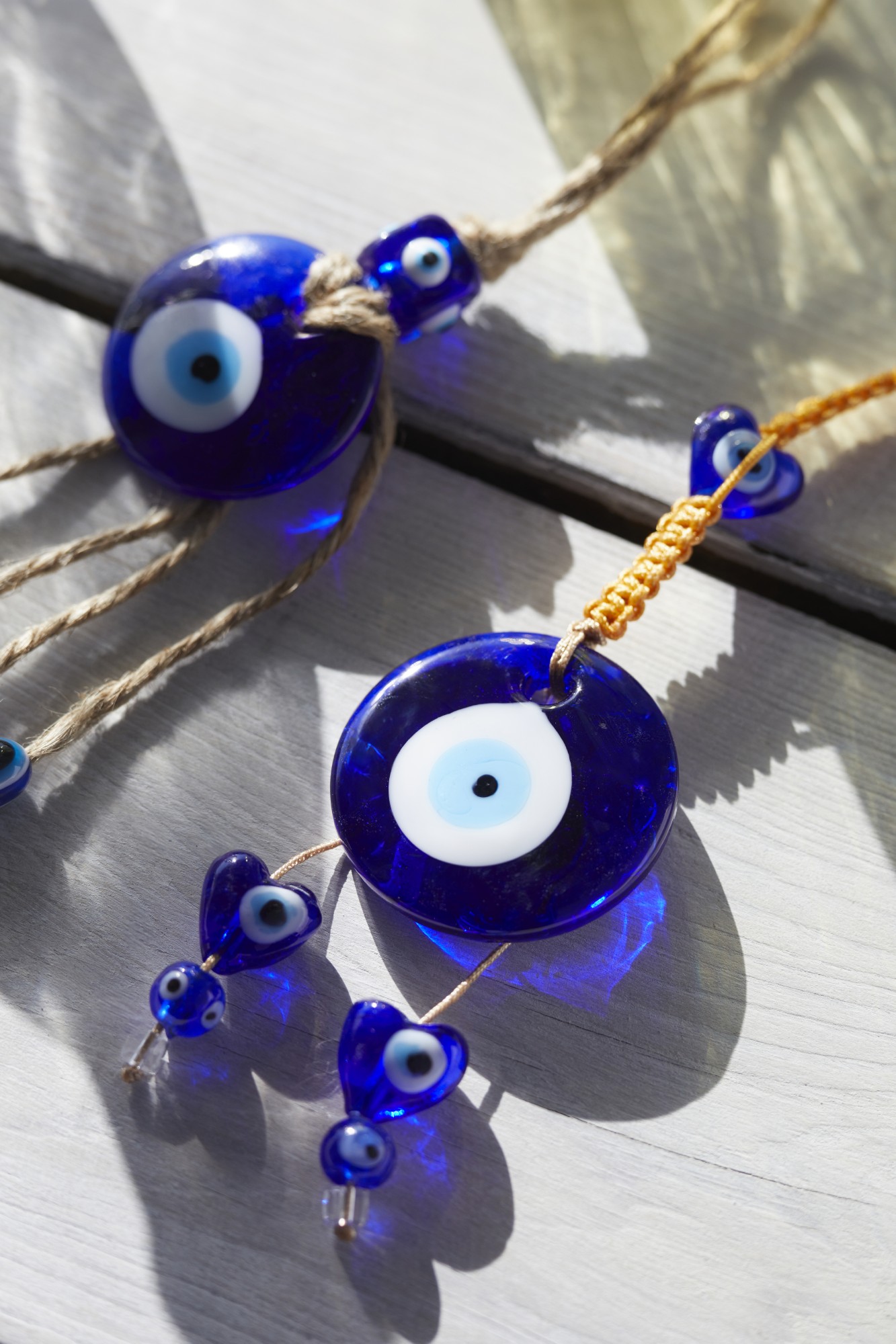 Anhänger 'Evil Eye', aus Glas, H 22 cm, Ø 4 cm