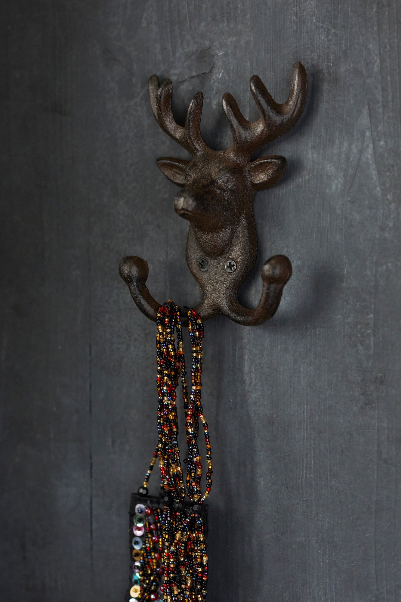 Wandhaken 'Hirsch', aus Gusseisen, B 9,5 cm, H 13,5 cm, T 4,5 cm