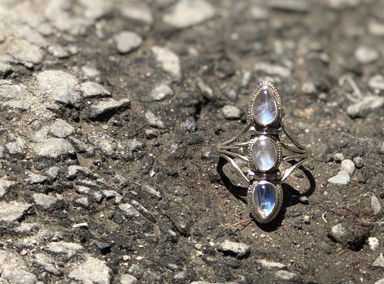 Ring mit 3 Mondsteinen, 925 Silber