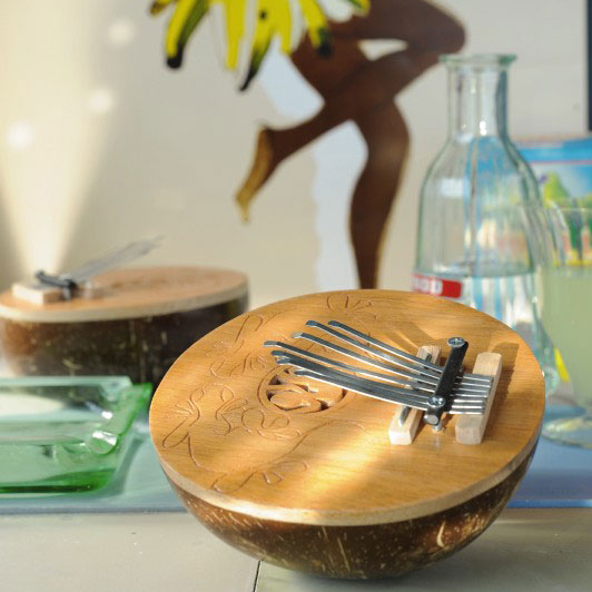 Kalimba aus Kokosnuss & Bambus, Ø 15 cm, H 6 cm