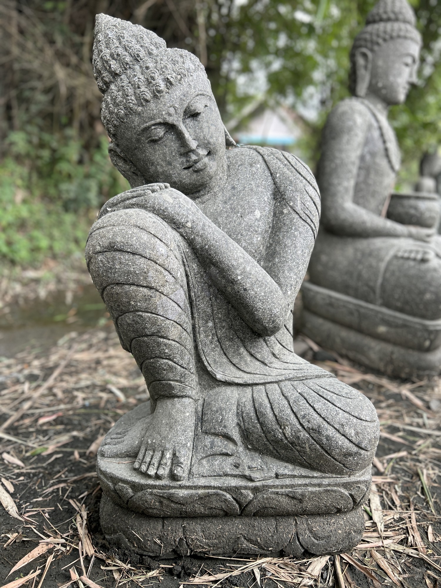 Naturstein 'Buddha', B 55 cm, T 40 cm, H 100 cm