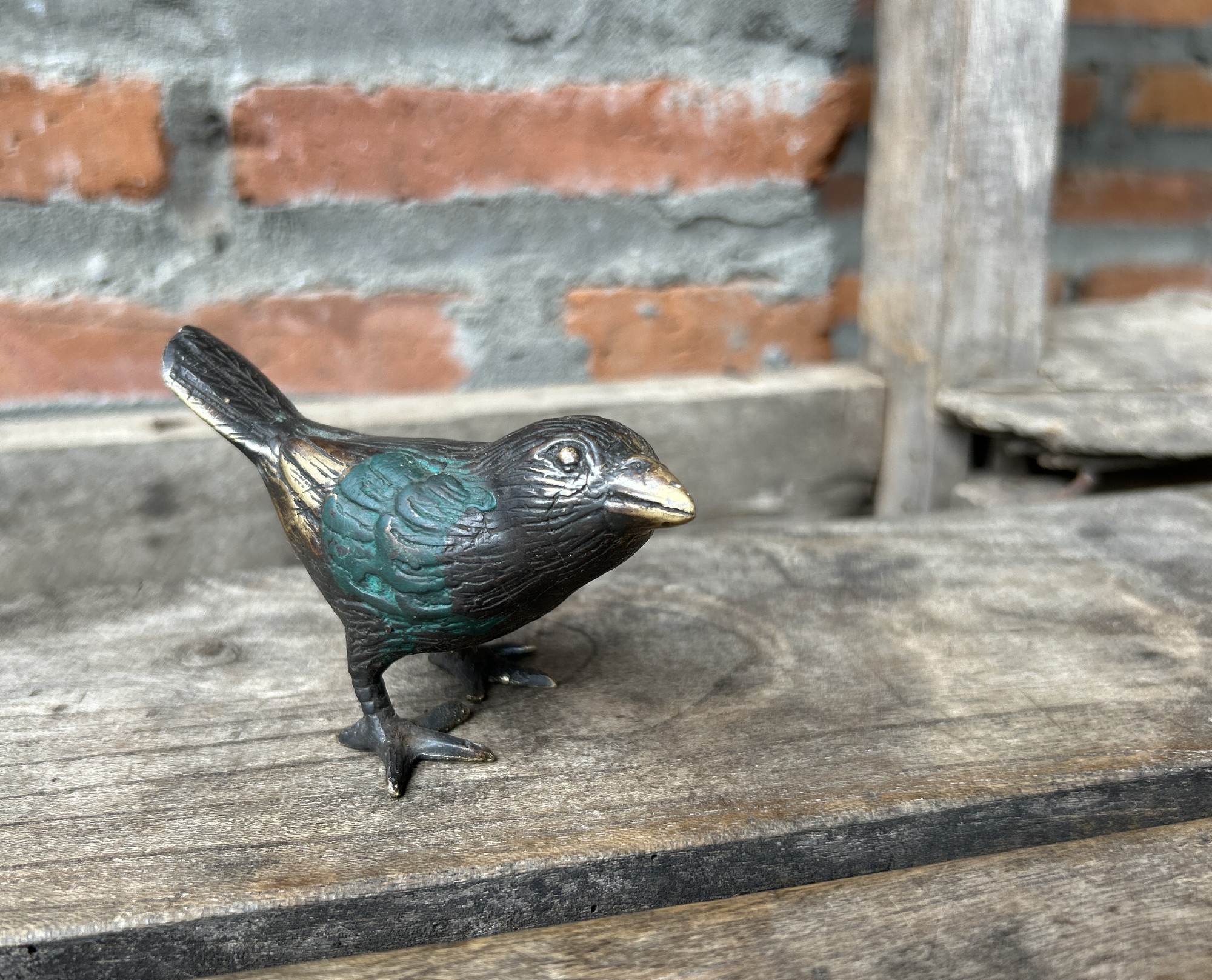 Figur 'Vogel' aus Messing, B 10 cm, T 5 cm, H 6 cm
