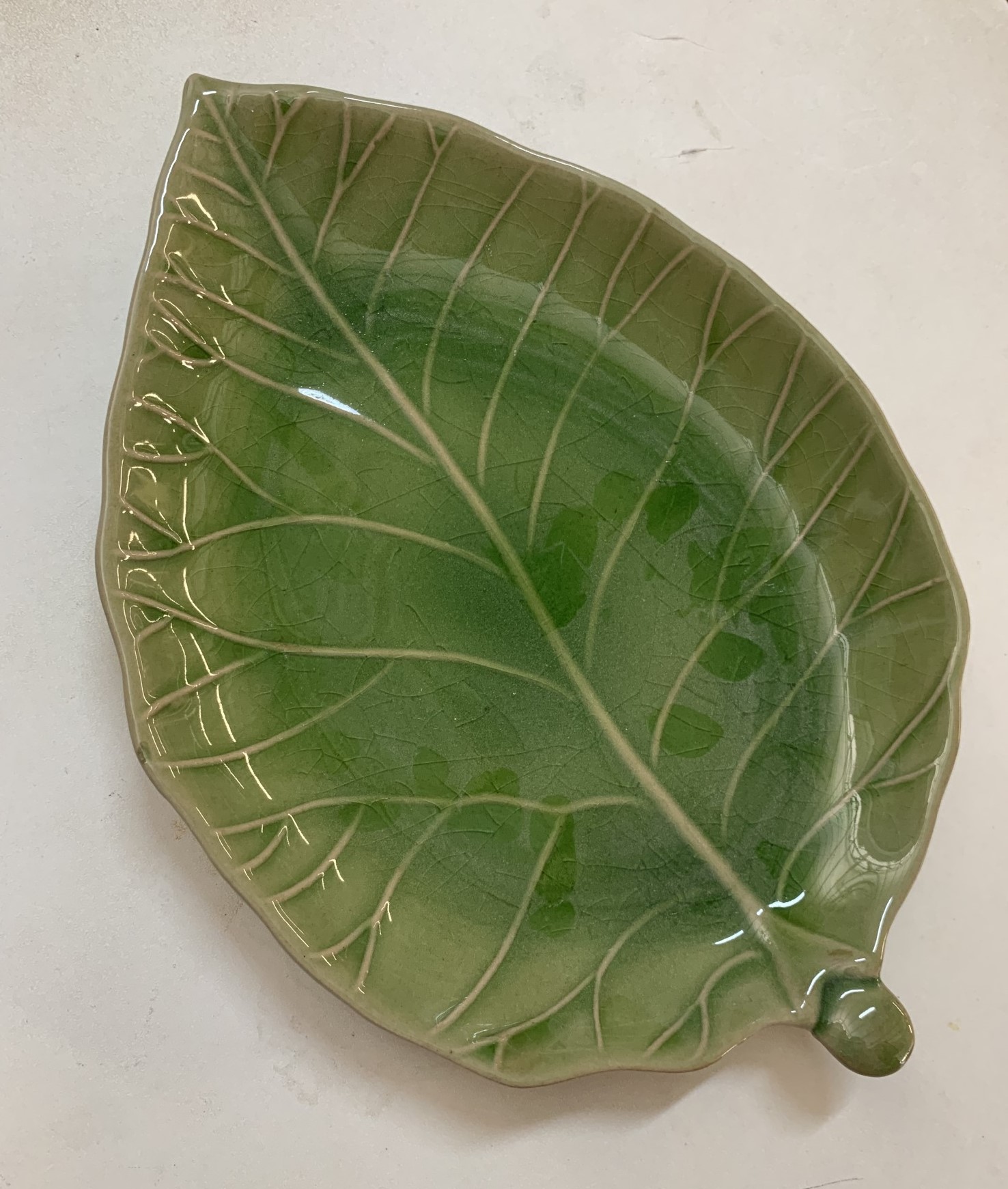 Ablage 'Blatt', grün, B 28 cm, L 19 cm, H 2,5 cm