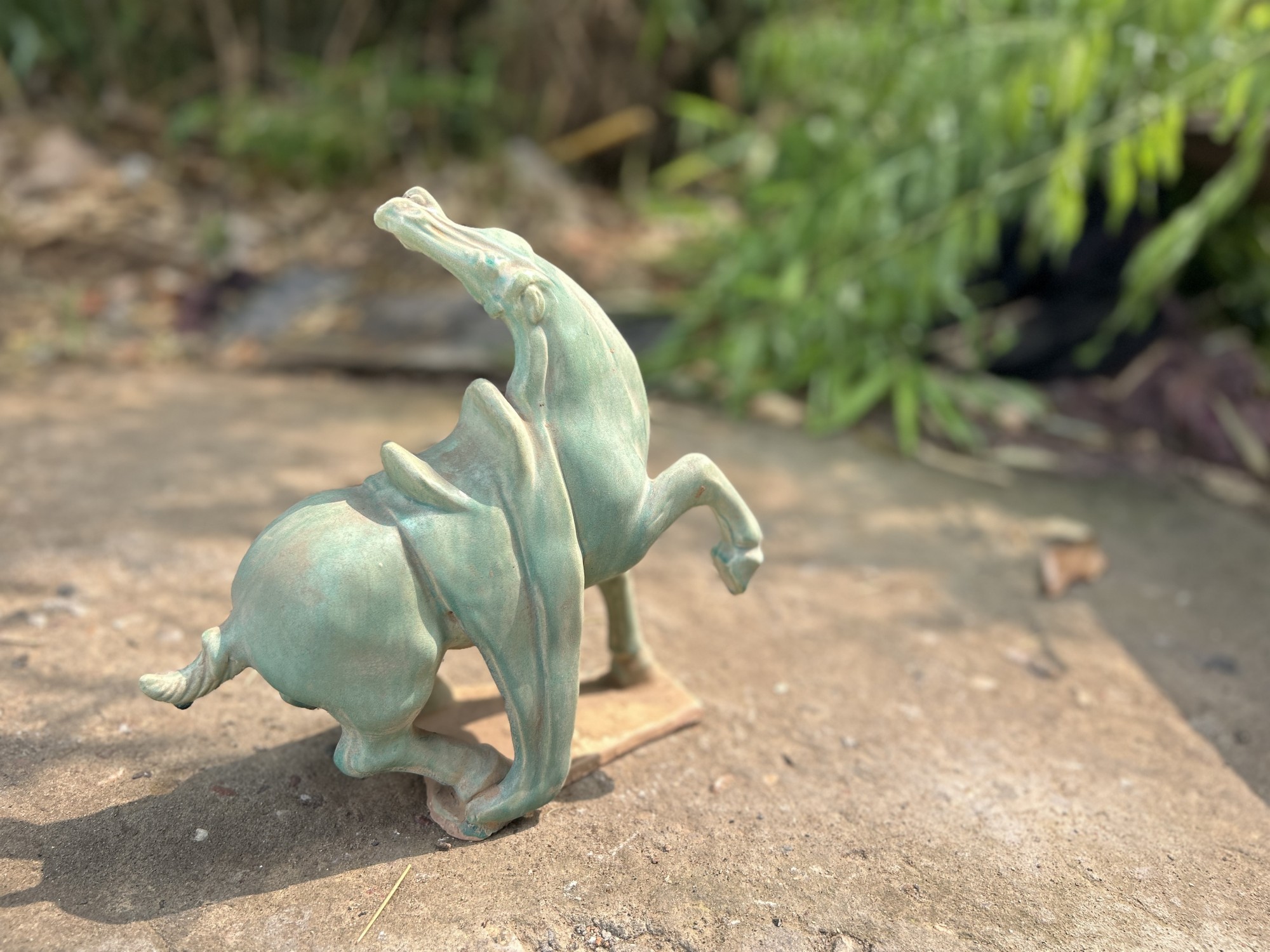 Keramikpferd 'Tang Dynasty', mintgrün, B 28 cm, T 8 cm, H 26 cm