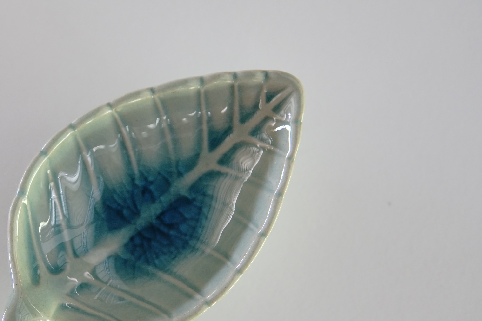 Ablage kleines Blatt, blau