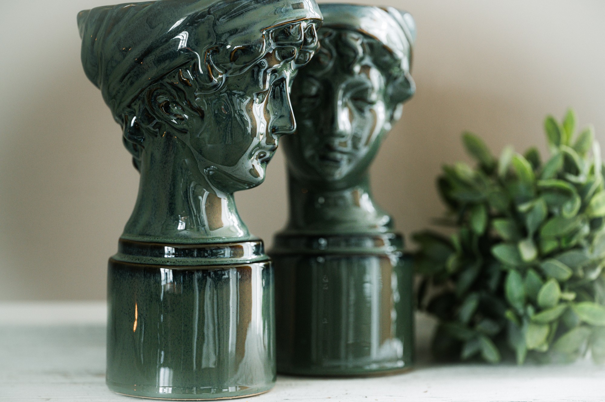 Keramikvase 'Joli Visage', L 15,8 cm, B 11,5 cm, H 24,5 cm