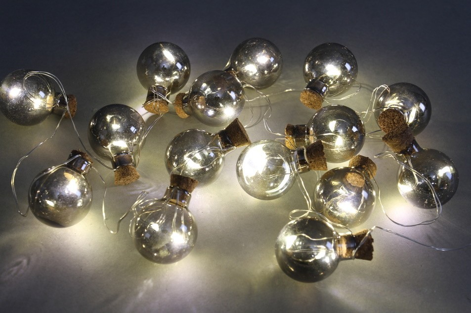 Lichterkette 'Boules' 170 cm, LED in Glaskugeln mit Korken, batteriebetrieben
