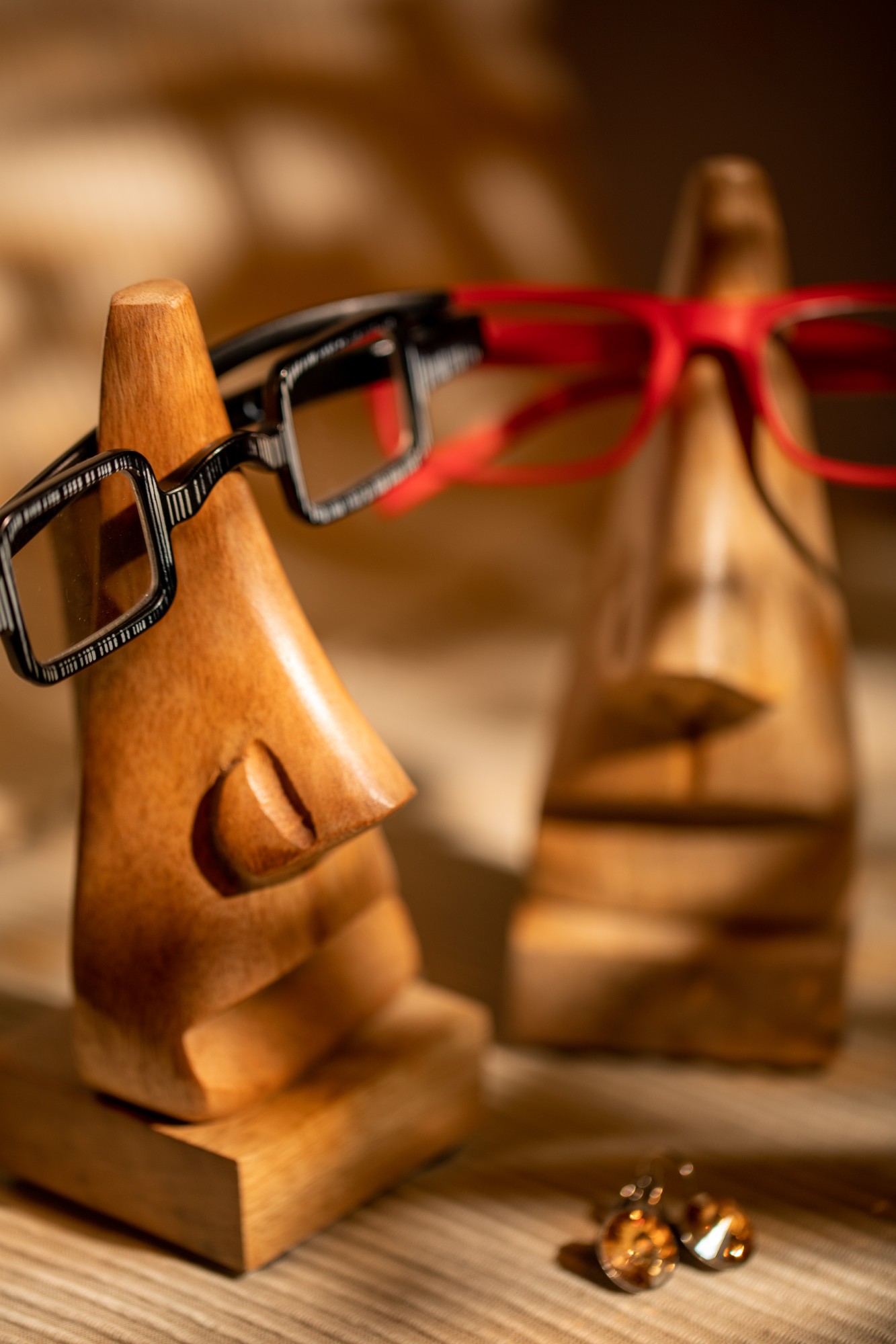 Brillenhalter 'Nose', natur, H 17 cm, B 6 cm, L 6 cm