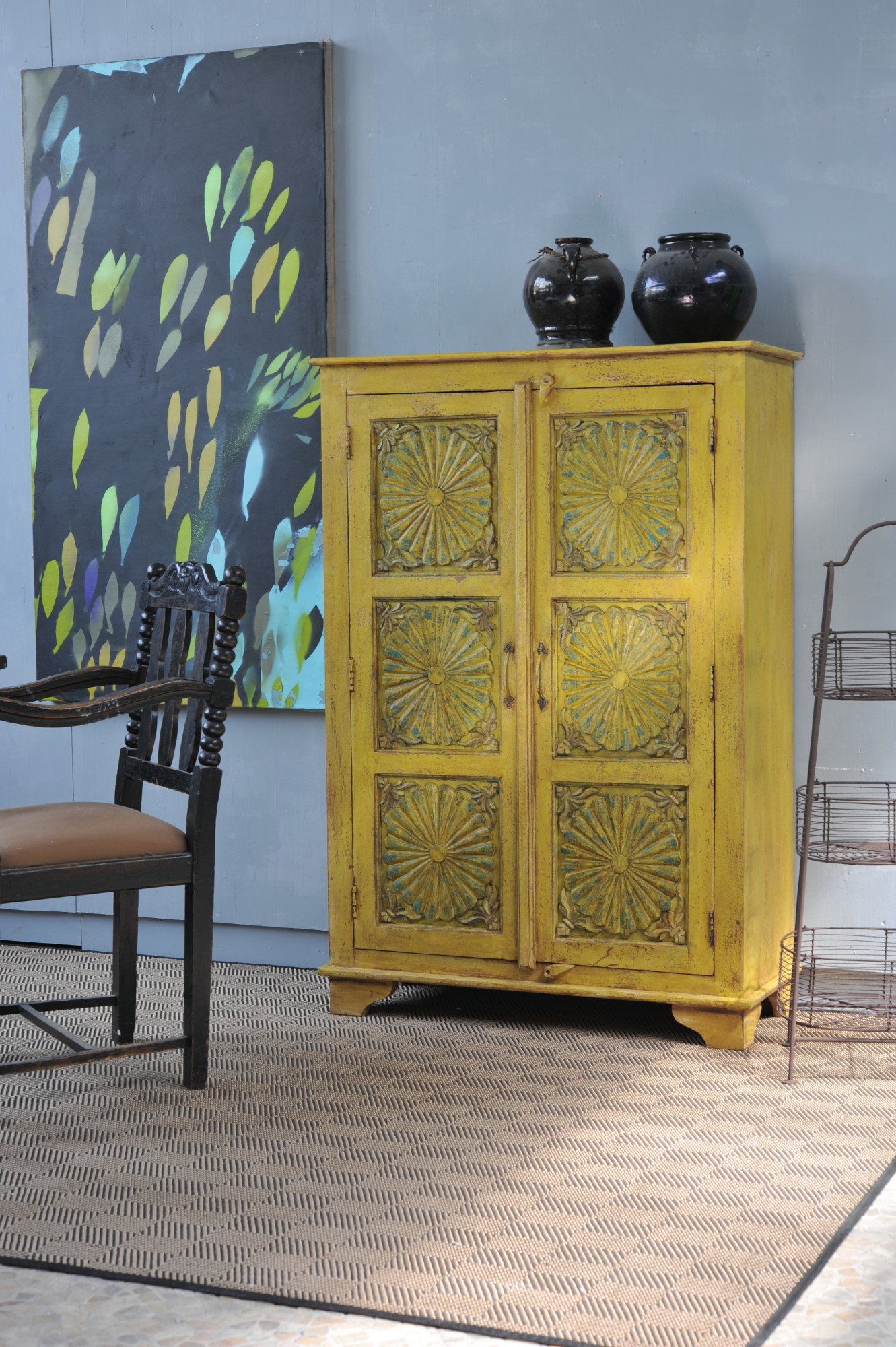 Schrank 'Mewar', gelb, B 96 cm, H 140 cm, T 40 cm