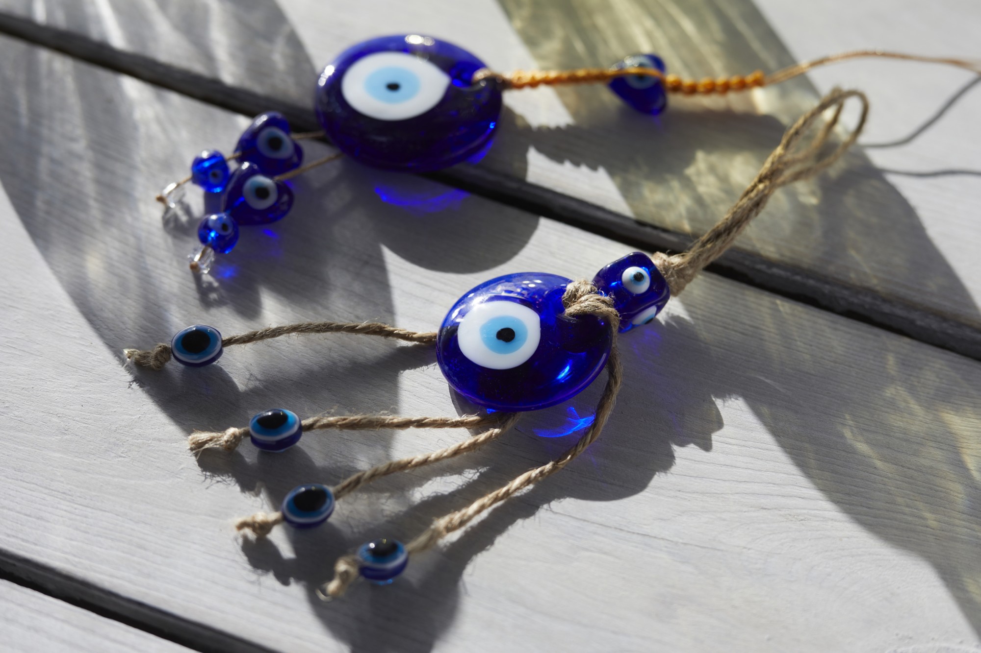 Anhänger 'Evil Eye', aus Glas, Ø 3,5 cm, H 17 cm