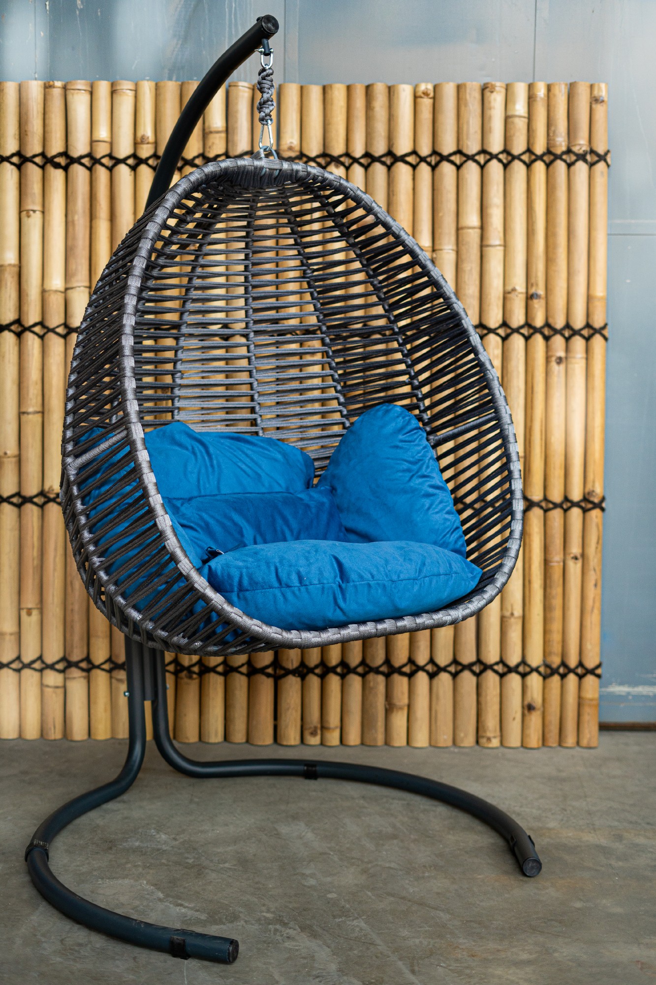 Freischaukler 'Alexis' mit Polstern, grau, blau, H 200 cm, B 115 cm, T 120 cm
