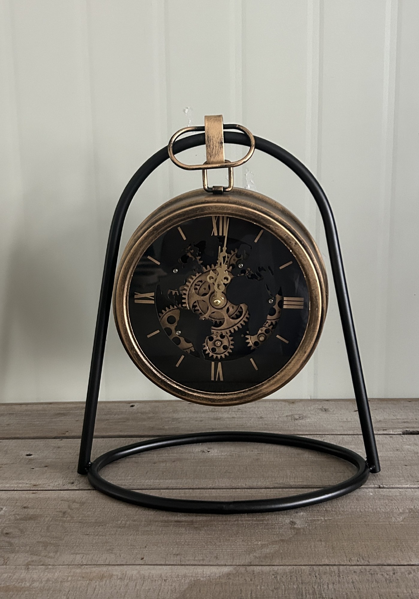 Standuhr 'Clark', schwarz, gold, H 32,5 cm, B 18,5 cm, L 8 cm