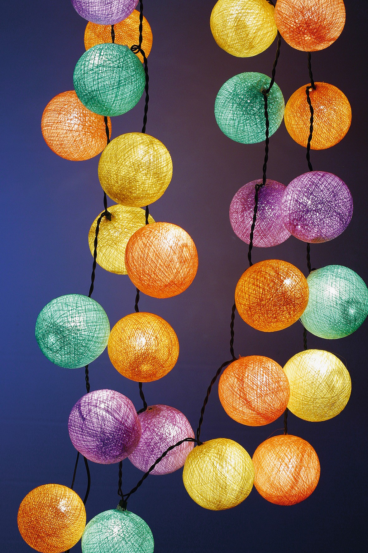 Lichterkette 35 Kugeln, LED, multicolor, L 470 cm
