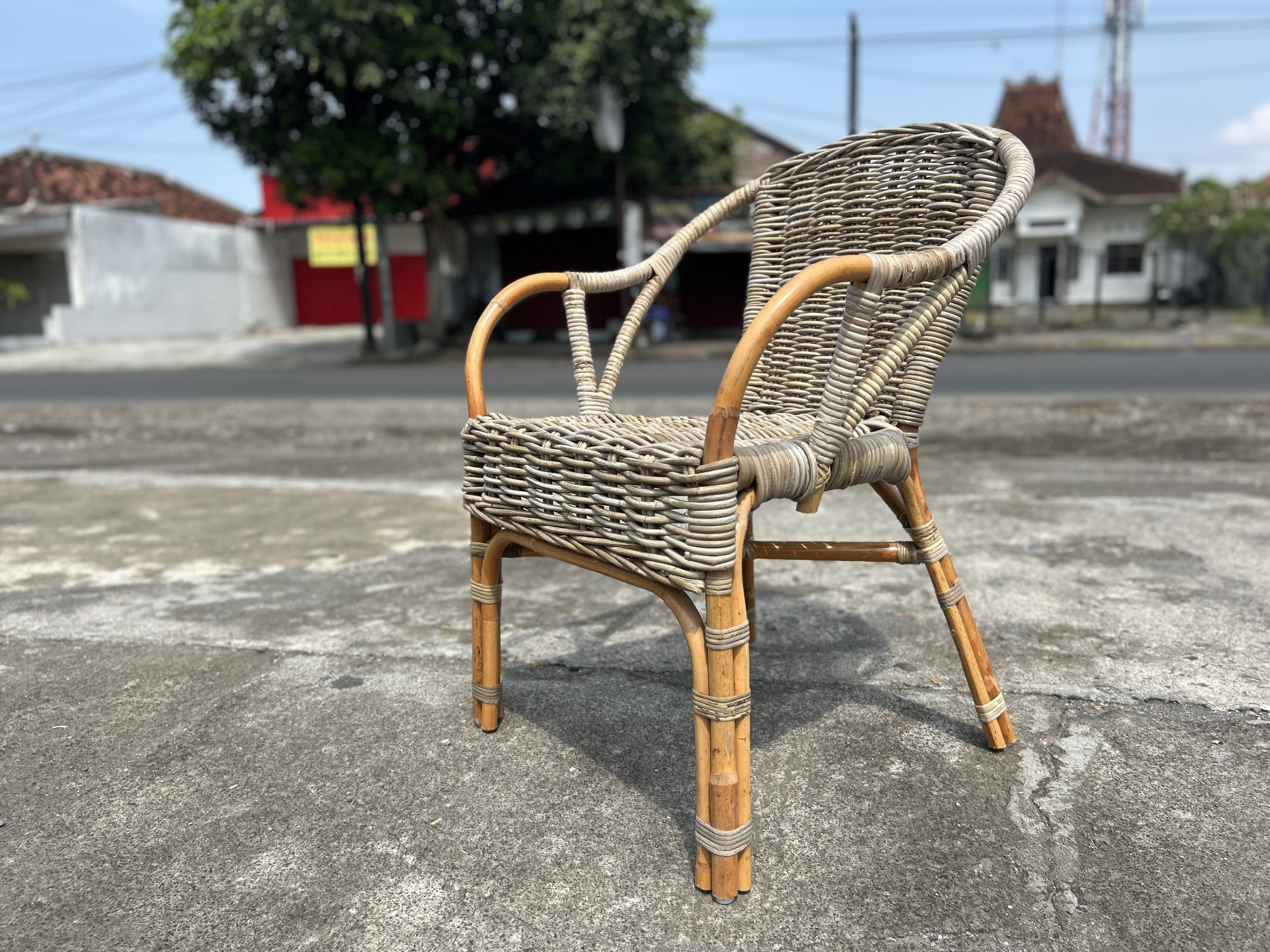 Armsessel 'Kurhaus', brauntöne, B 60 cm, T 64 cm, H 84 cm