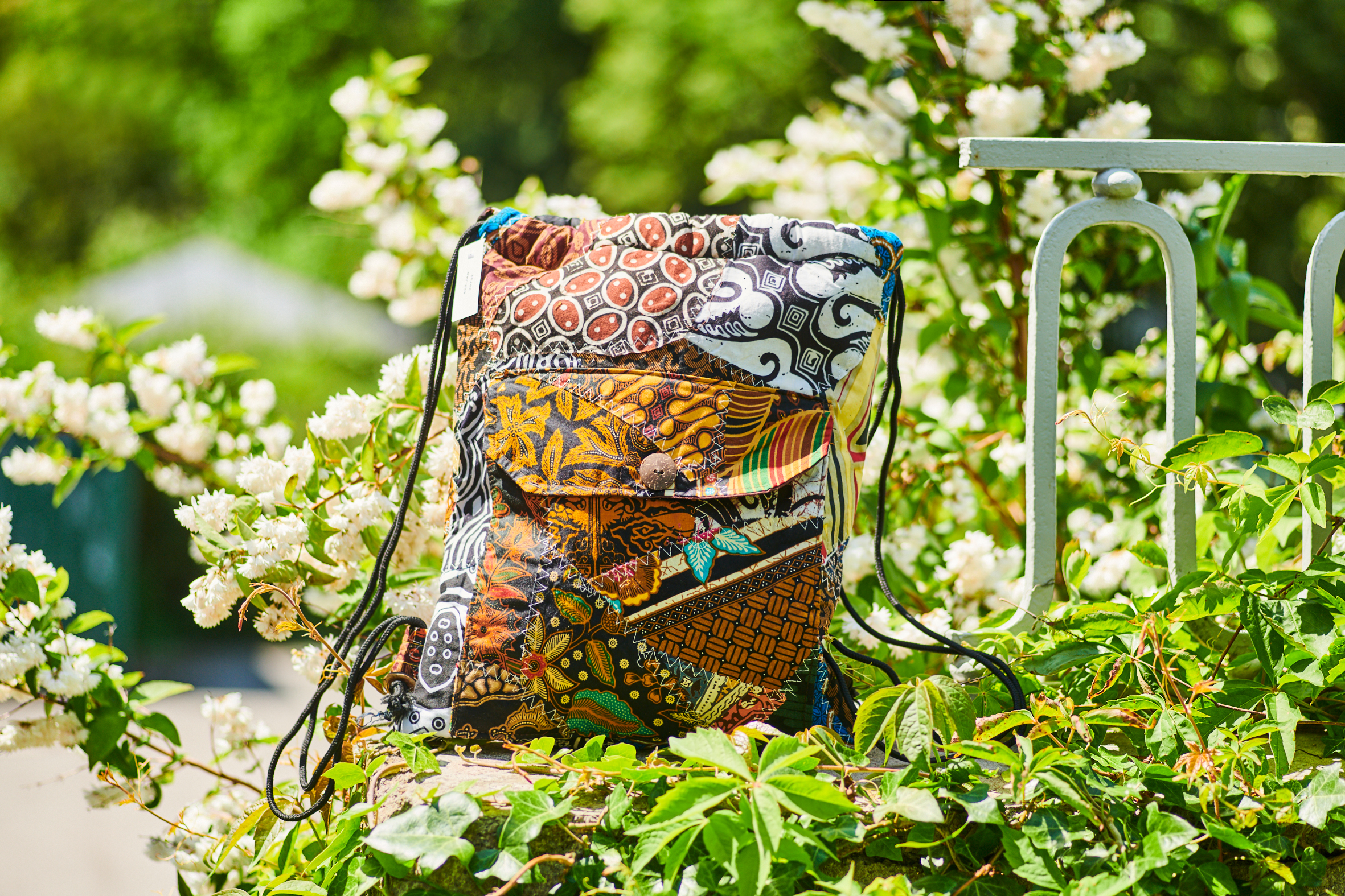 Patchwork Rucksack, multicolor, H 35 cm, B 25 cm, L 14 cm