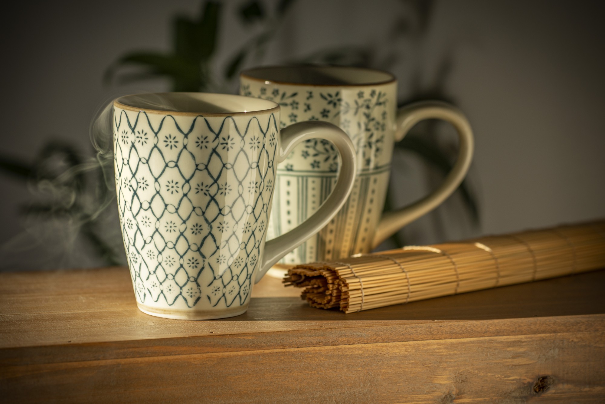 Tasse Gordes 'Netz', blau, hellgrau, H 12 cm, Ø 9,5 cm