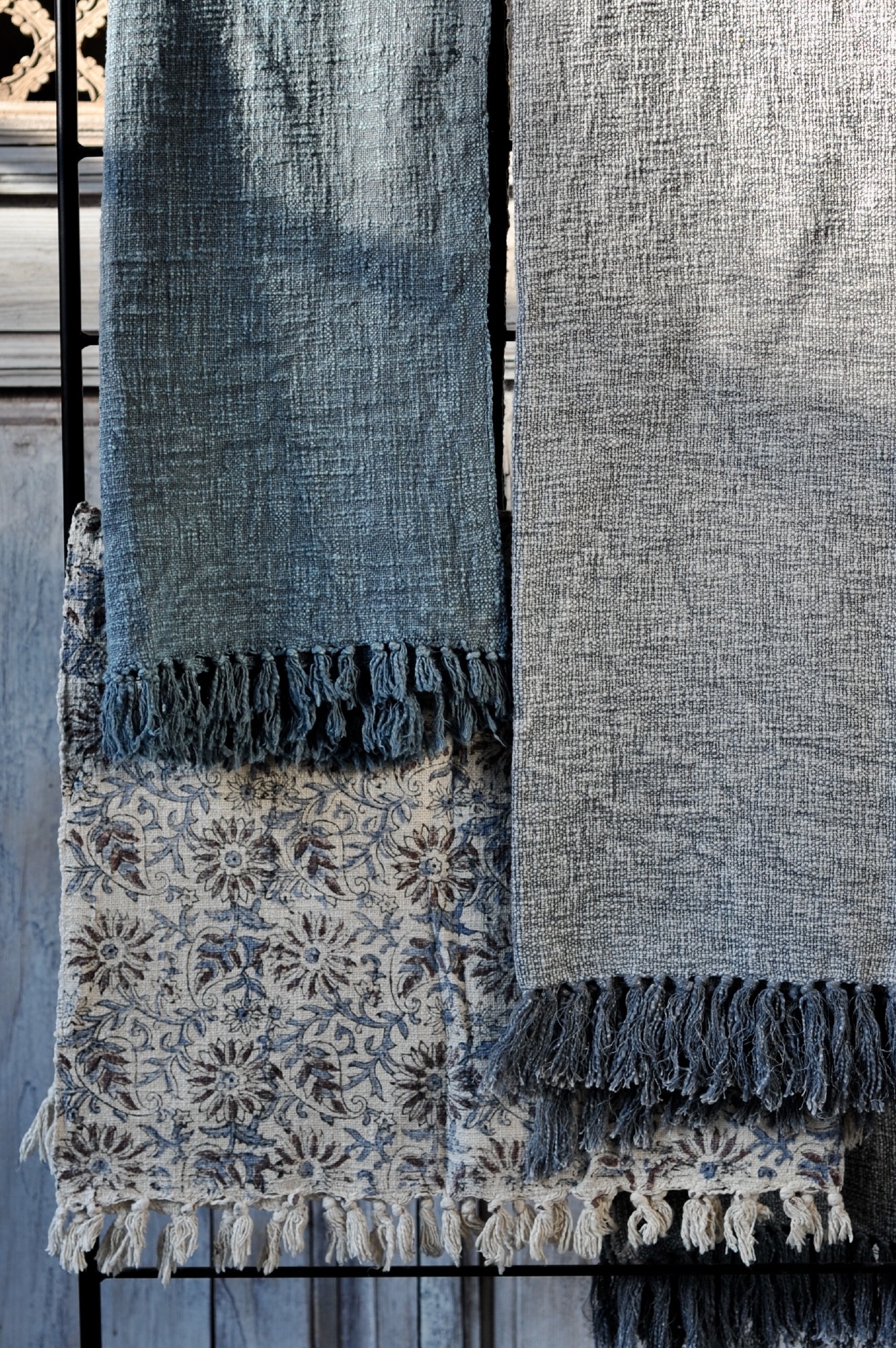 Throw 'Ladvel', blau, T 128 cm, B 180 cm