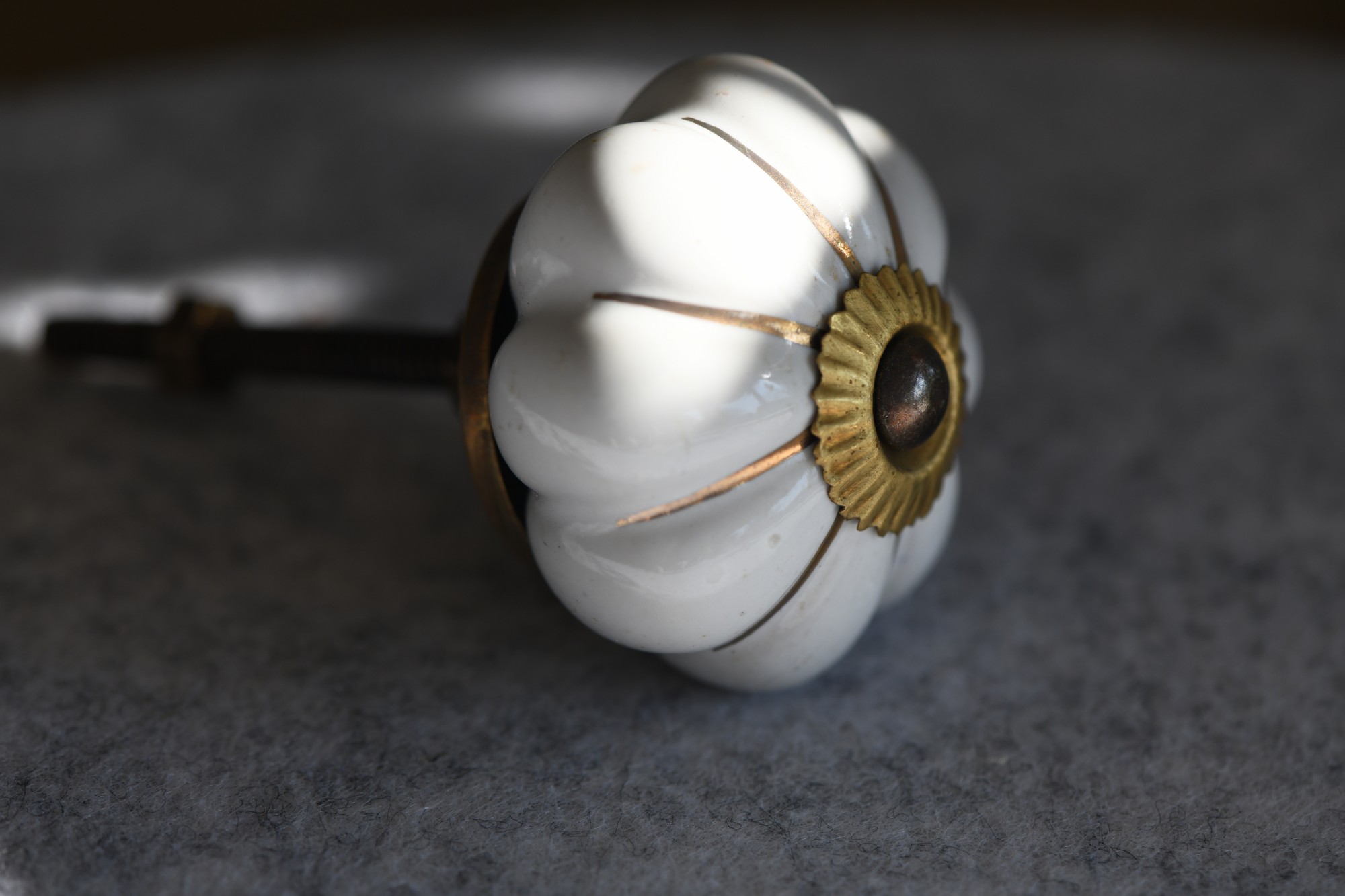 Türknauf 'Blume', weiß, Ø 4,5 cm