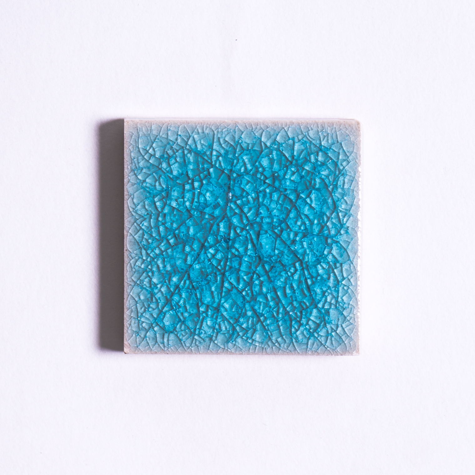 Fliese 'Craquele' hellblau, L 5 cm, B 5 cm