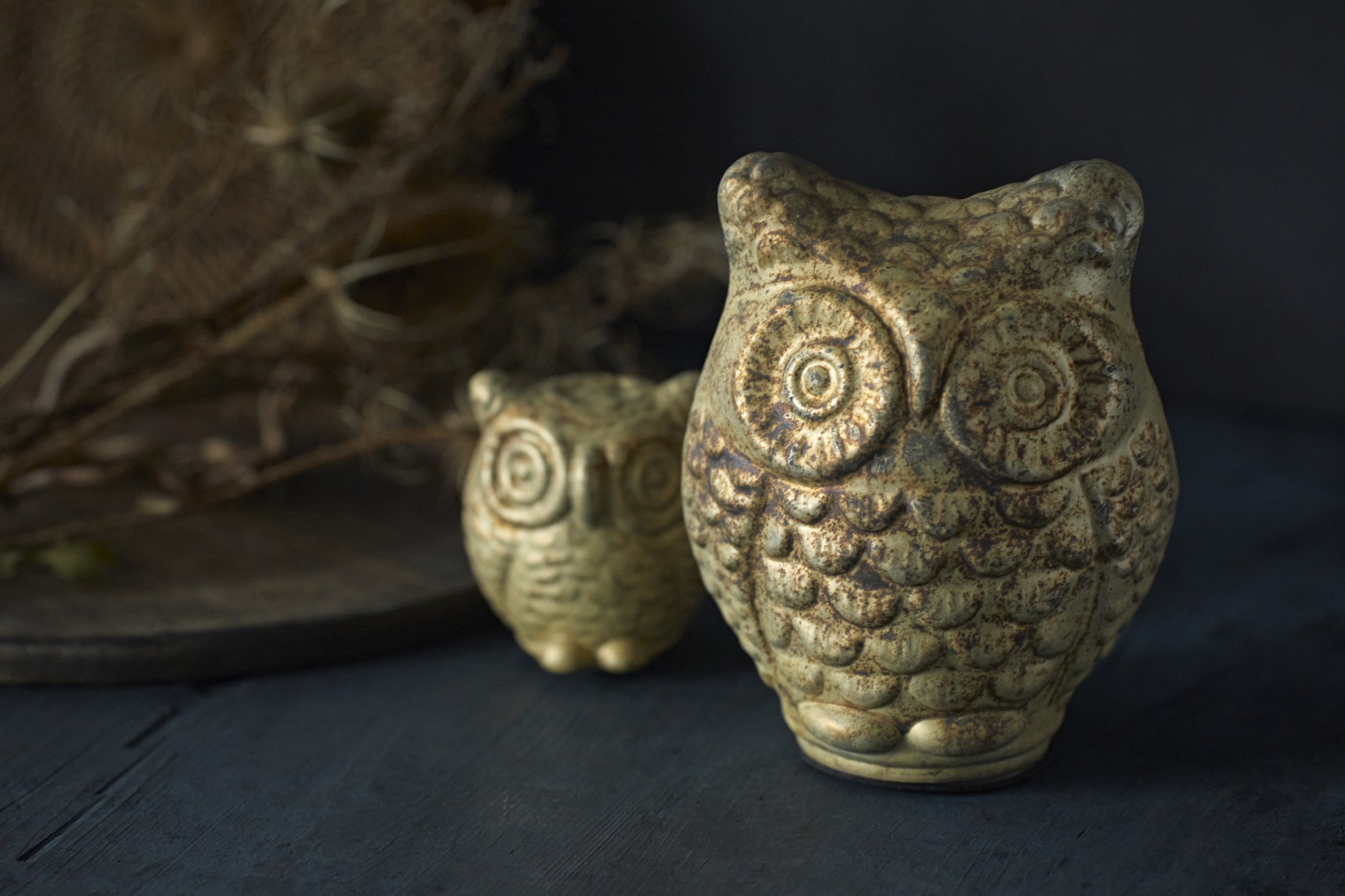 Eule aus Glas, antik gold, H 19 cm, B 14 cm, L 10 cm