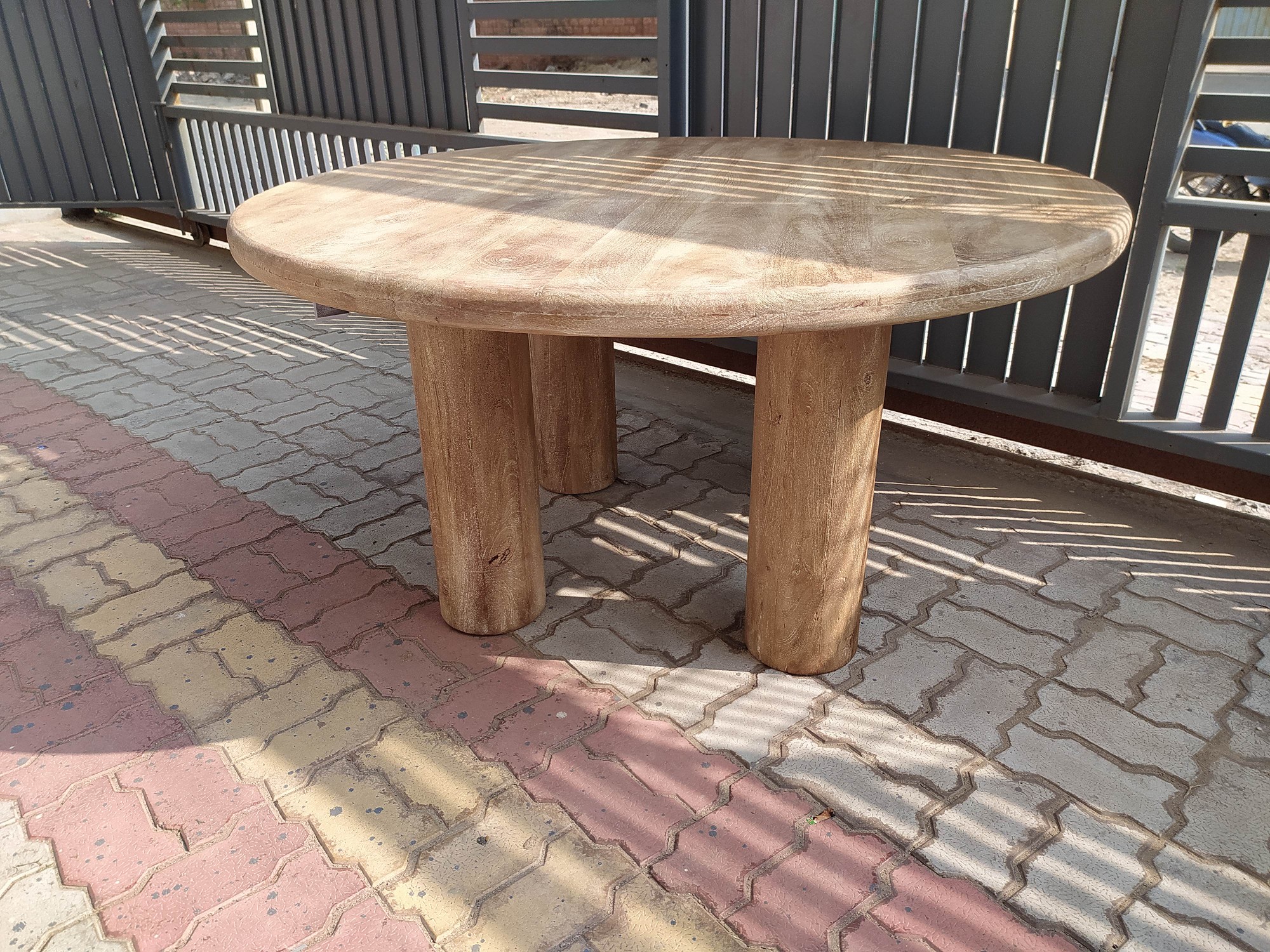 Esstisch 'Mildret' rund, aus Mangoholz, Ø 152 cm, H 78 cm