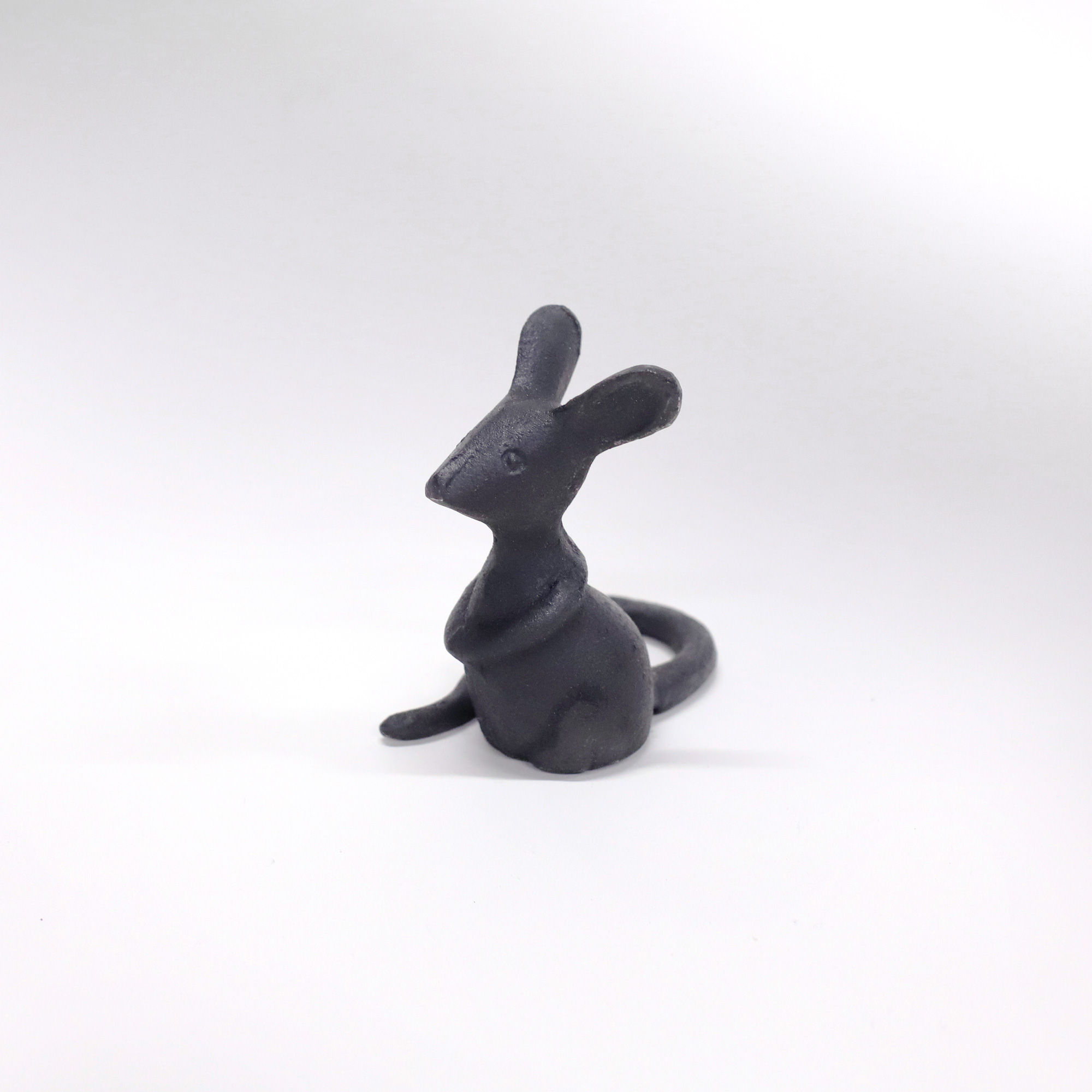 Briefbeschwerer 'Maus', Eisen, B 6 cm, H 9 cm, L 6 cm