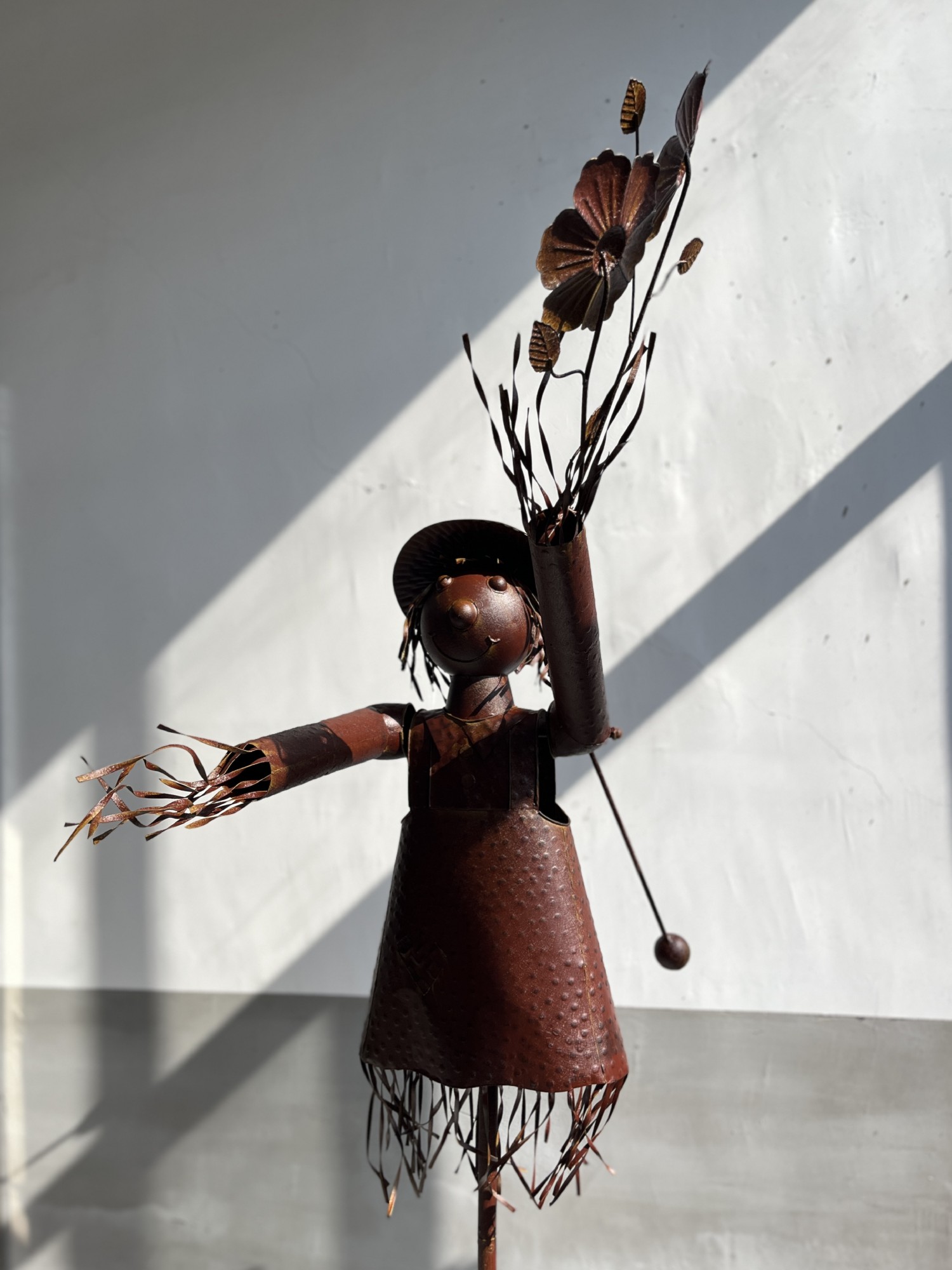 Gartenstecker 'Vogelscheuche', aus Eisen, B 33,5 cm, T 14,5 cm, H 86,5 cm