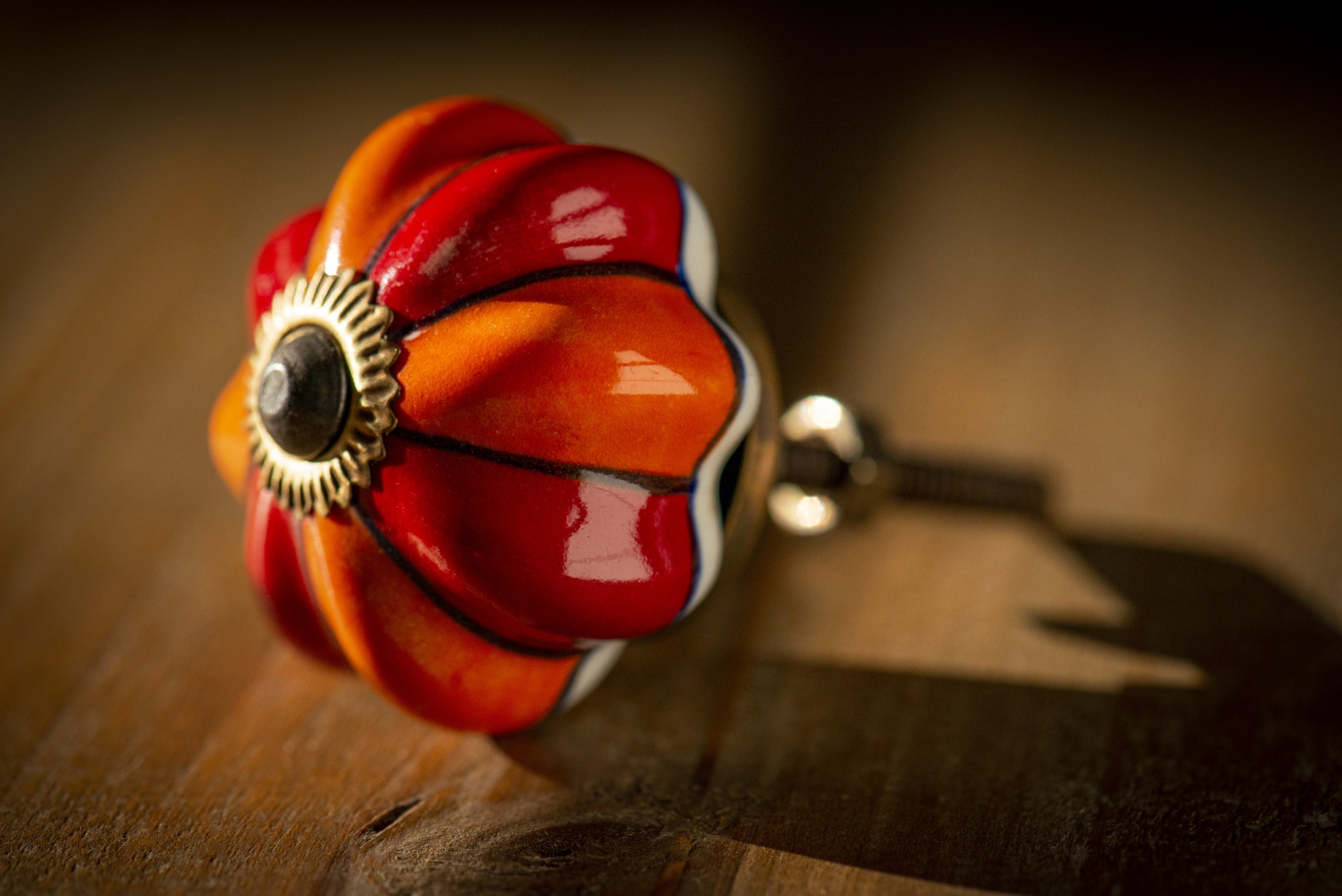 Keramik Möbelknopf 'Blume', handglasiert, rot/orange, Ø 3,5 cm