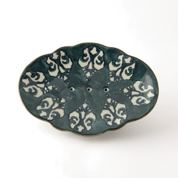 Handglasierte Seifenschale aus Keramik, blau, weiß, L 11 cm, B 15,5 cm, H 3 cm