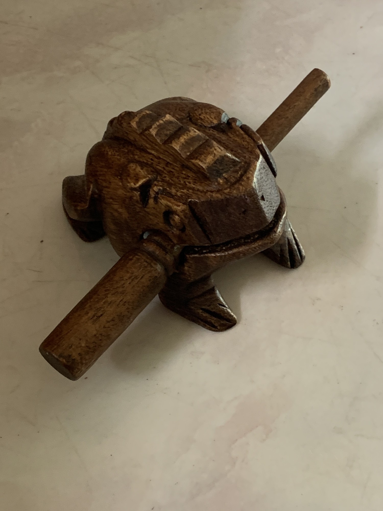 Klangfrosch, aus Regenbaumholz, braun, B 10 cm, T 7 cm, H 7 cm