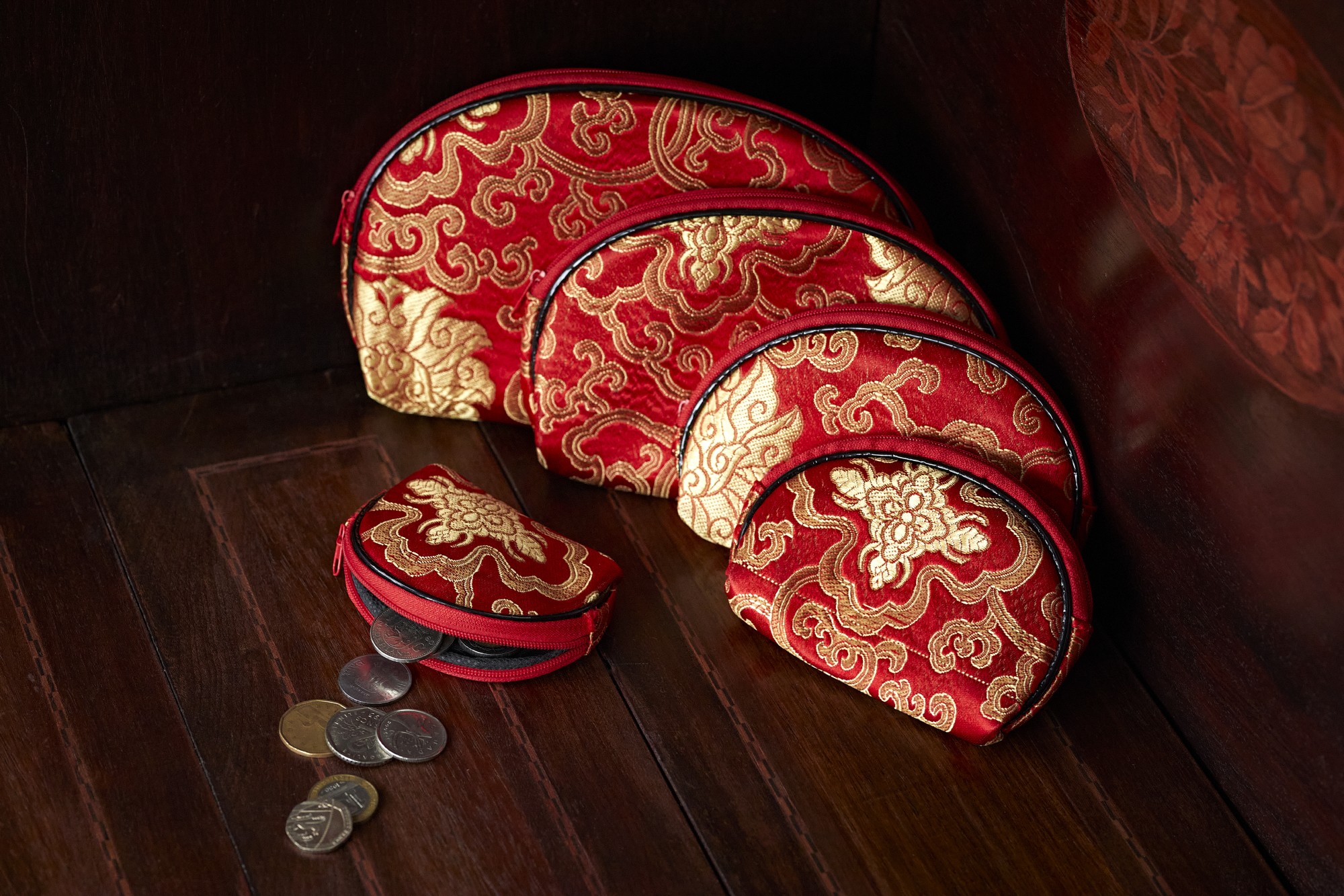 Etui 5er Set, rot, gold