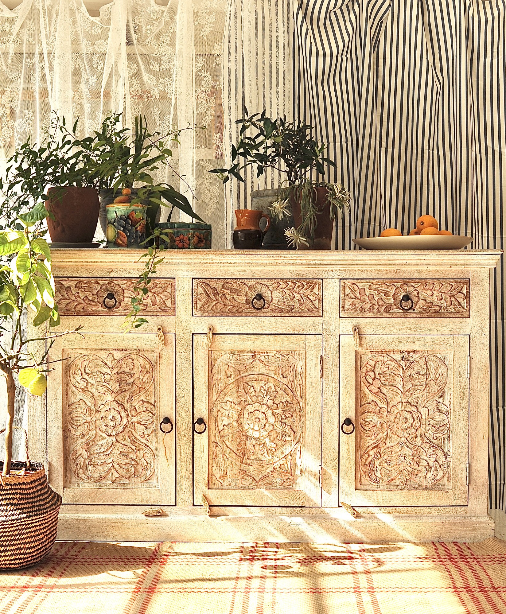 Sideboard 'Germois', natur, weiß gekälkt, B 150 cm, H 90 cm, T 45 cm