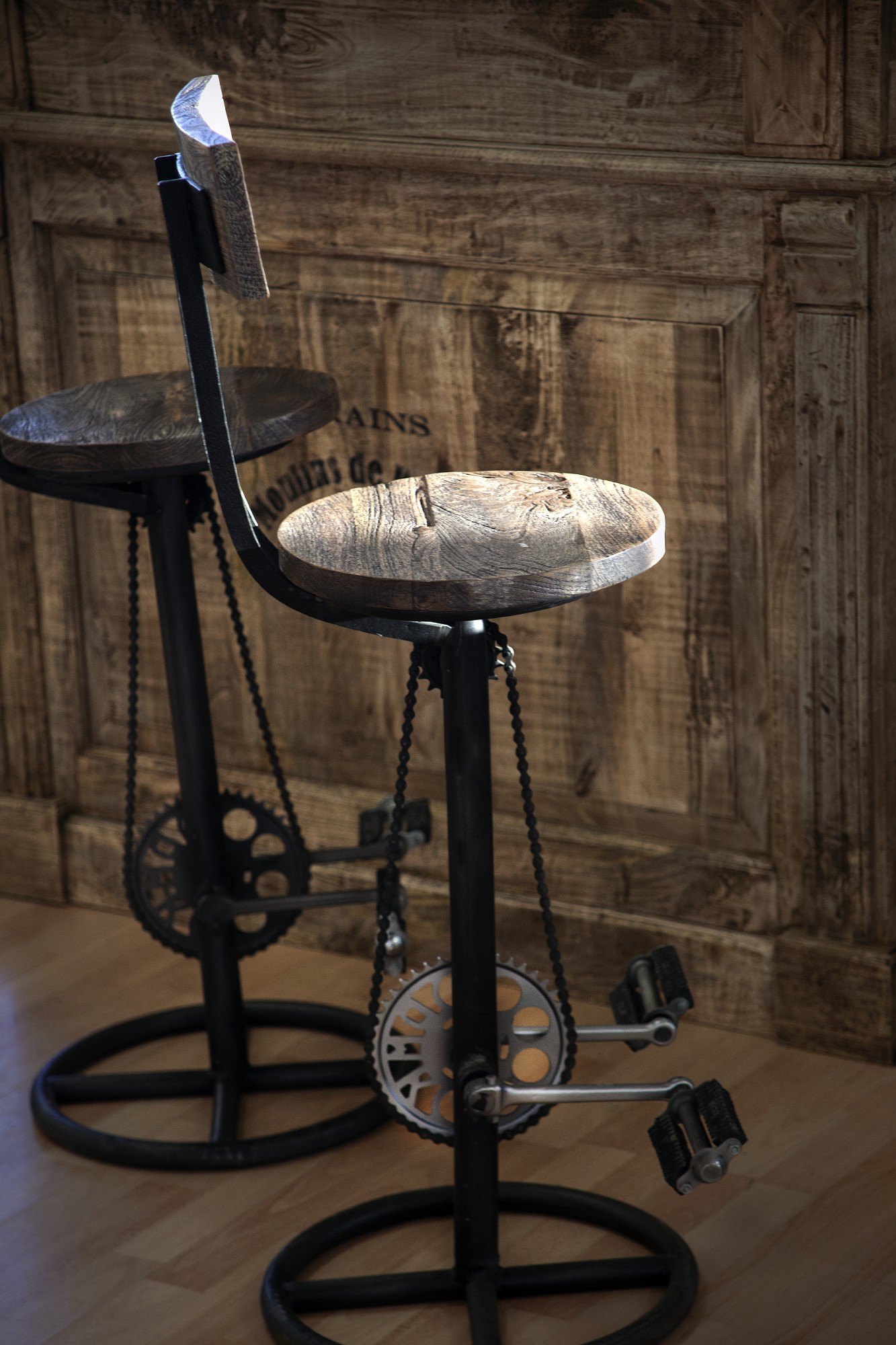 Barstuhl 'Bicycle I', natur, schwarz, Ø 38 cm, H 103 cm