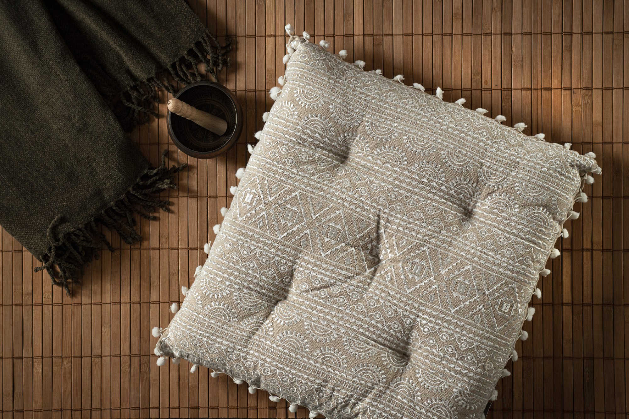 Sitzkissen 'Mehndi', beige, weiß, T 40 cm, B 40 cm, H 5 cm