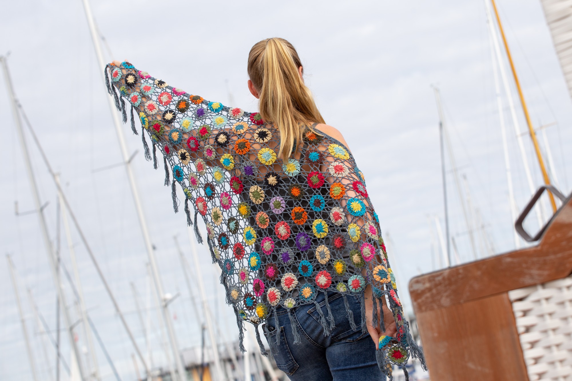 Dreieckiges Häkeltuch, grau, multicolor, B 165 cm, L 85 cm
