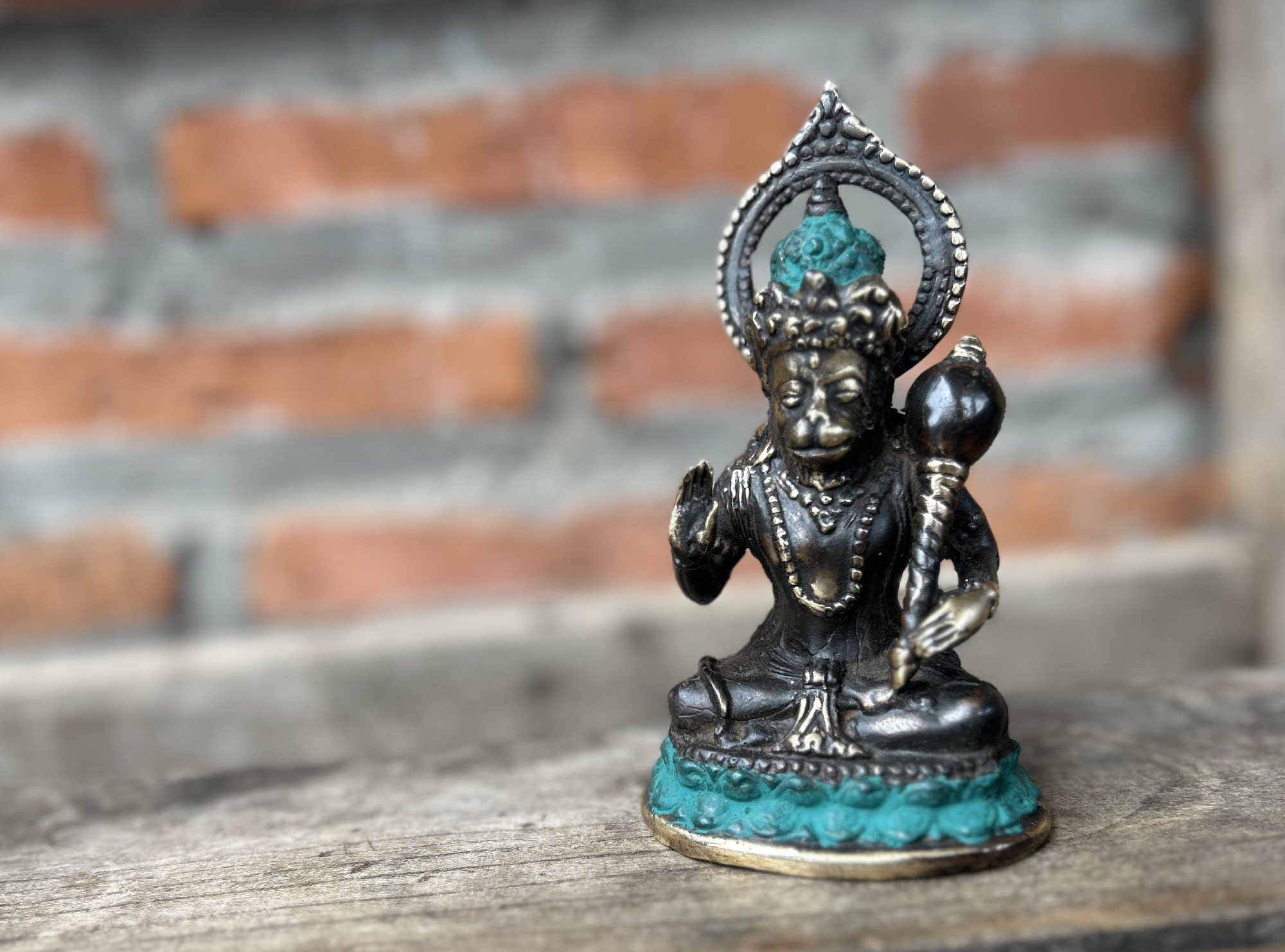 Figur 'Gott Hanuman' aus Messing, H 13 cm, B 7 cm, T 5 cm