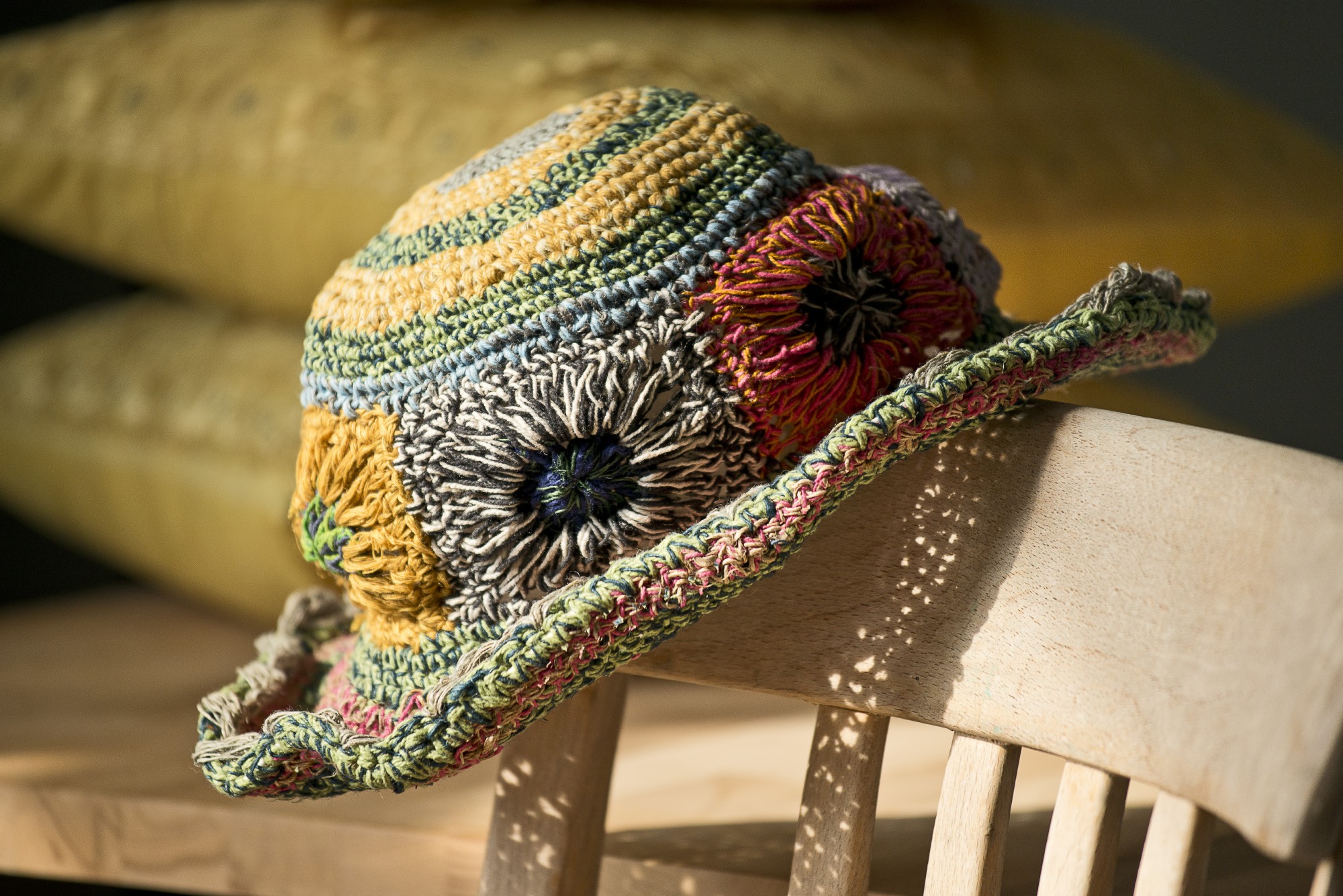 Sommerhut, multicolor, aus Hanf und Baumwolle