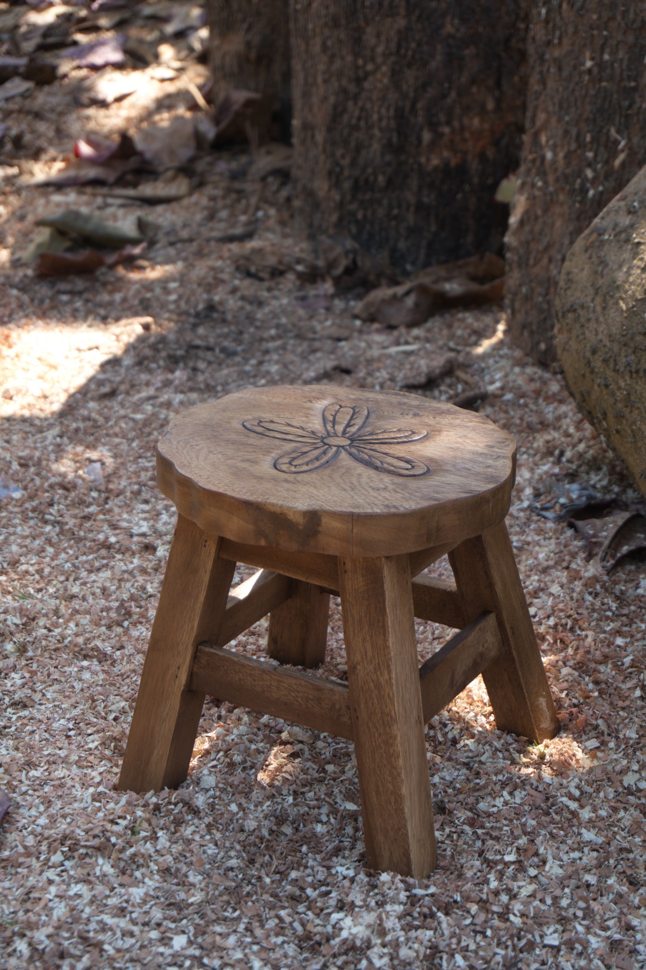 Hocker 'Blume', natur, Ø 25 cm, H 25 cm