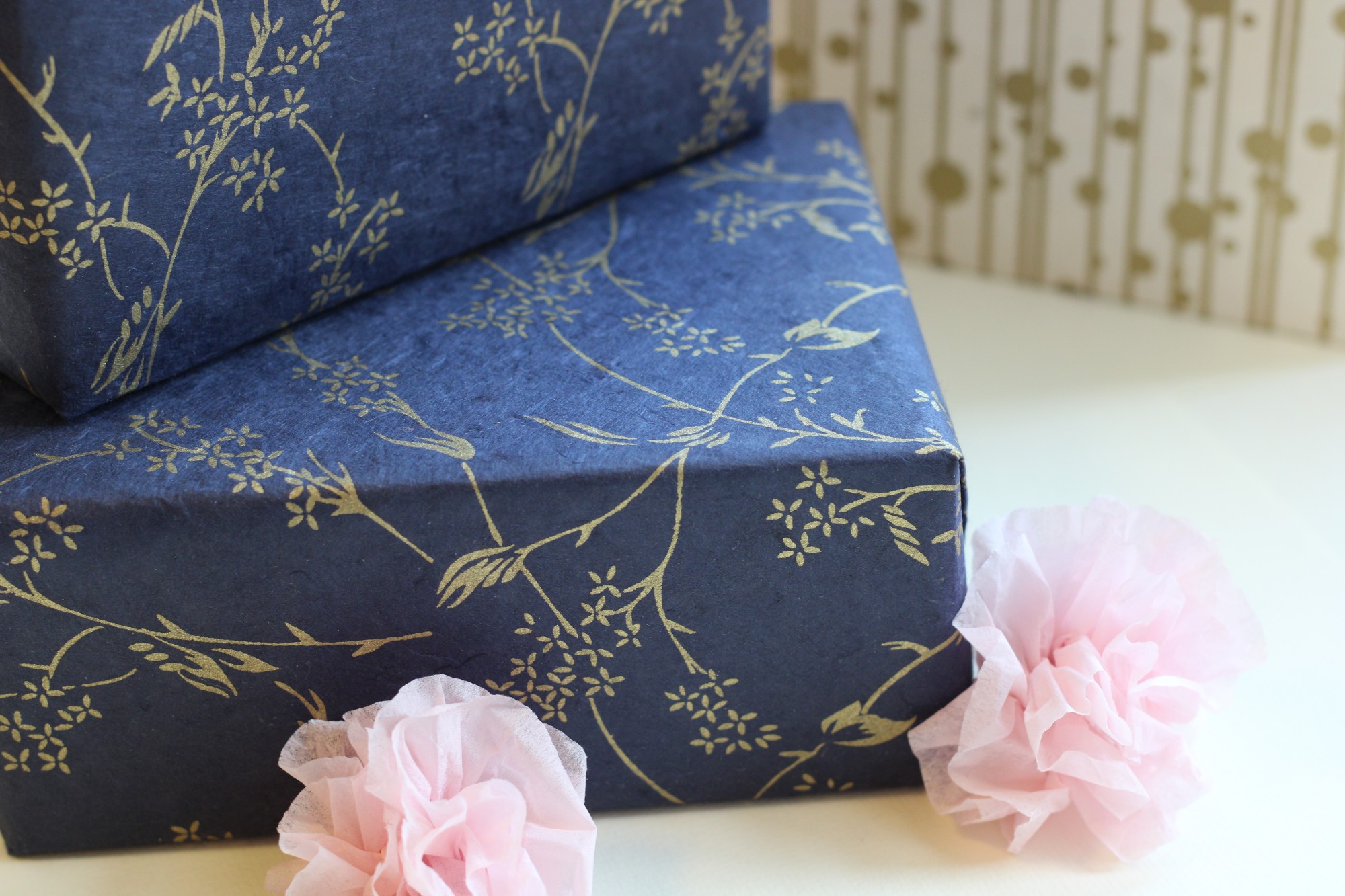 Geschenkpapier 'Royal', blau-gold, L 76 cm, B 50 cm