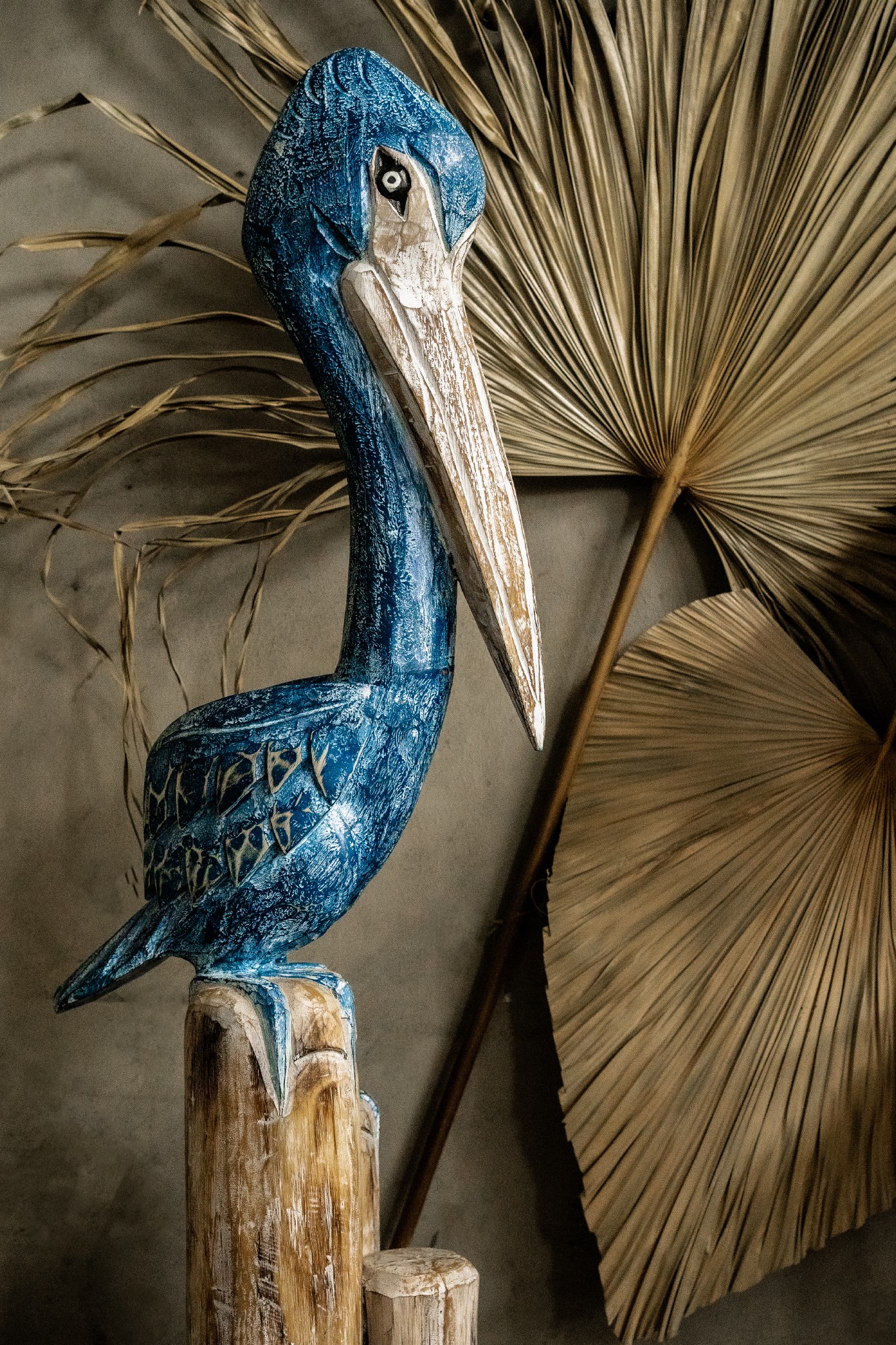 Pelikan-Skulptur blau, H 100 cm, B 25 cm, L 20 cm