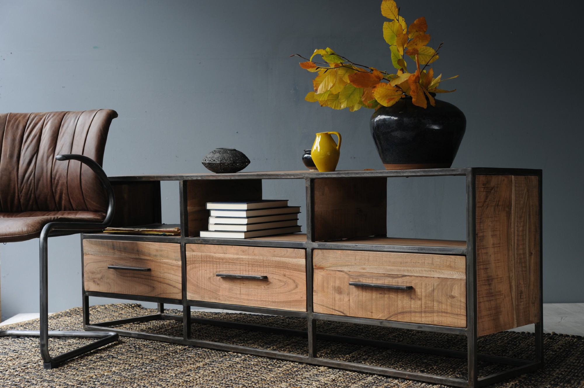 TV-Board 'Sveg', natur, B 175 cm, H 60 cm, L 40 cm