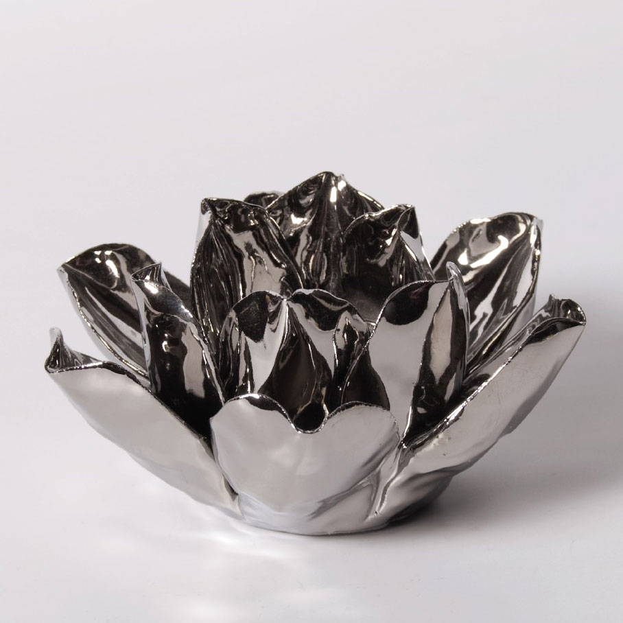 Teelichthalter 'Rose' aus Keramik, silber, Ø 13,5 cm, H 7 cm