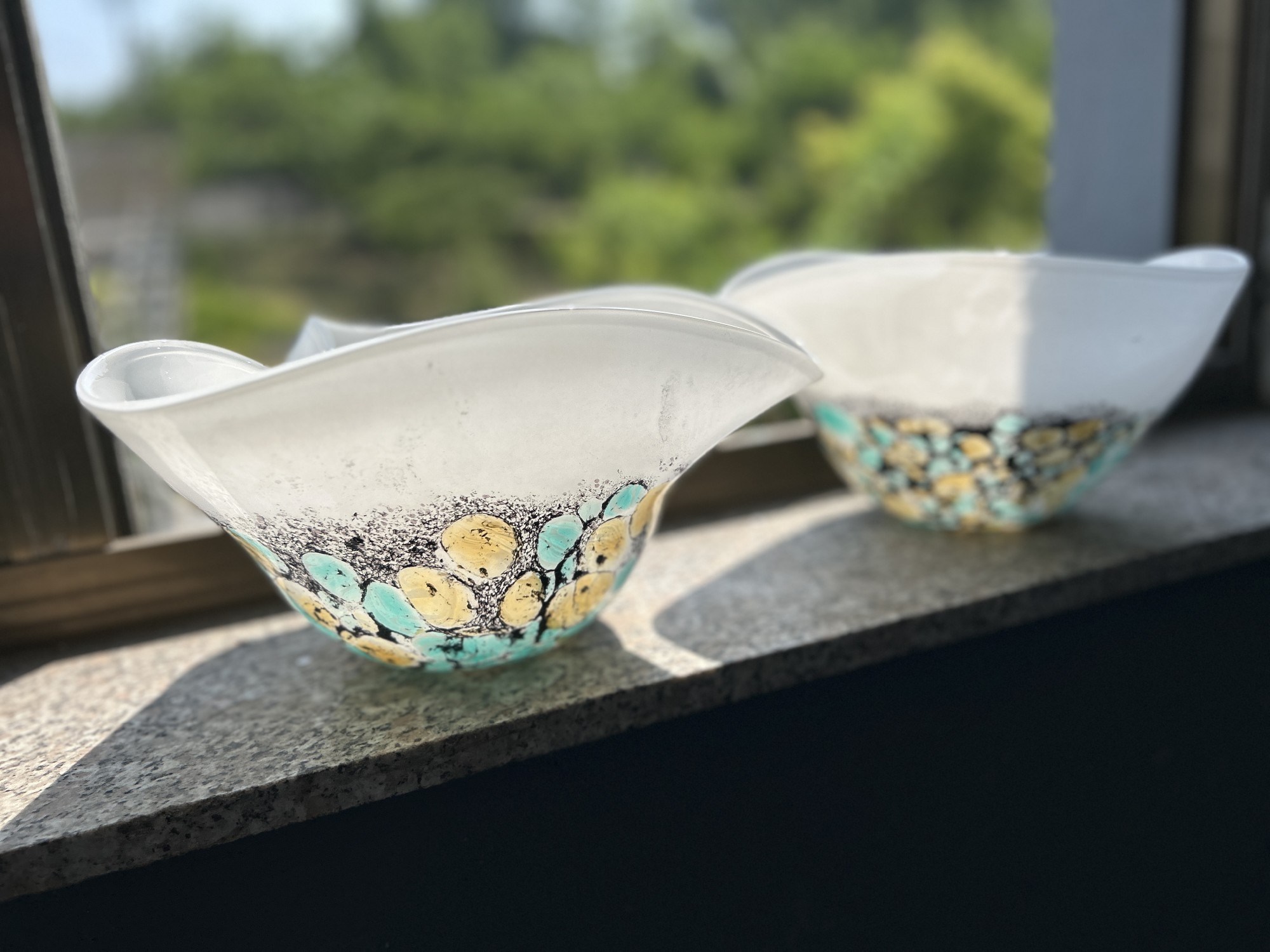 Glasschale 'Delicate', weiß, multicolor, H 17 cm, Ø 29 cm