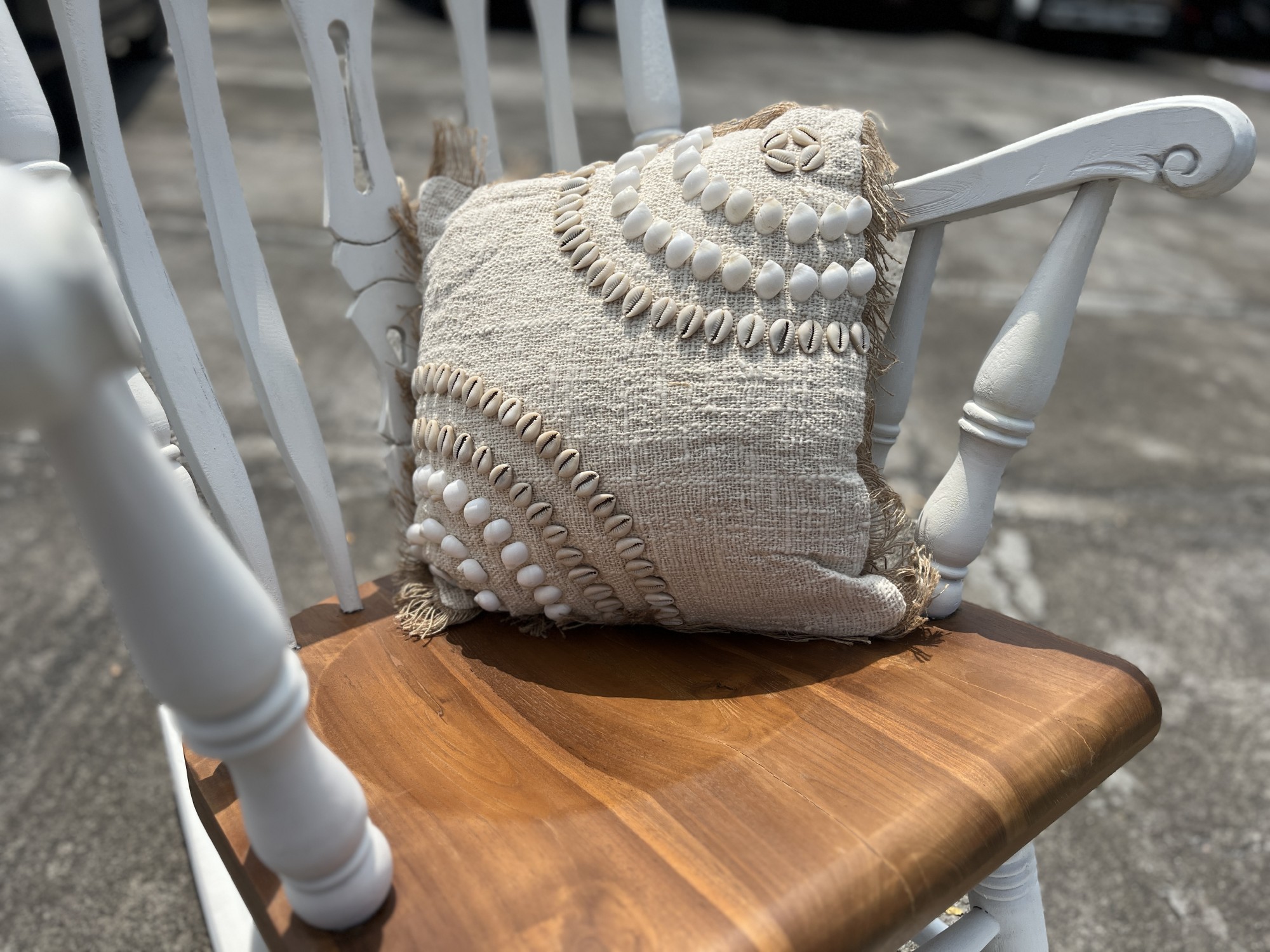 Kissen 'Suka' mit Füllung, beige/weiß, B 40 cm, H 40 cm