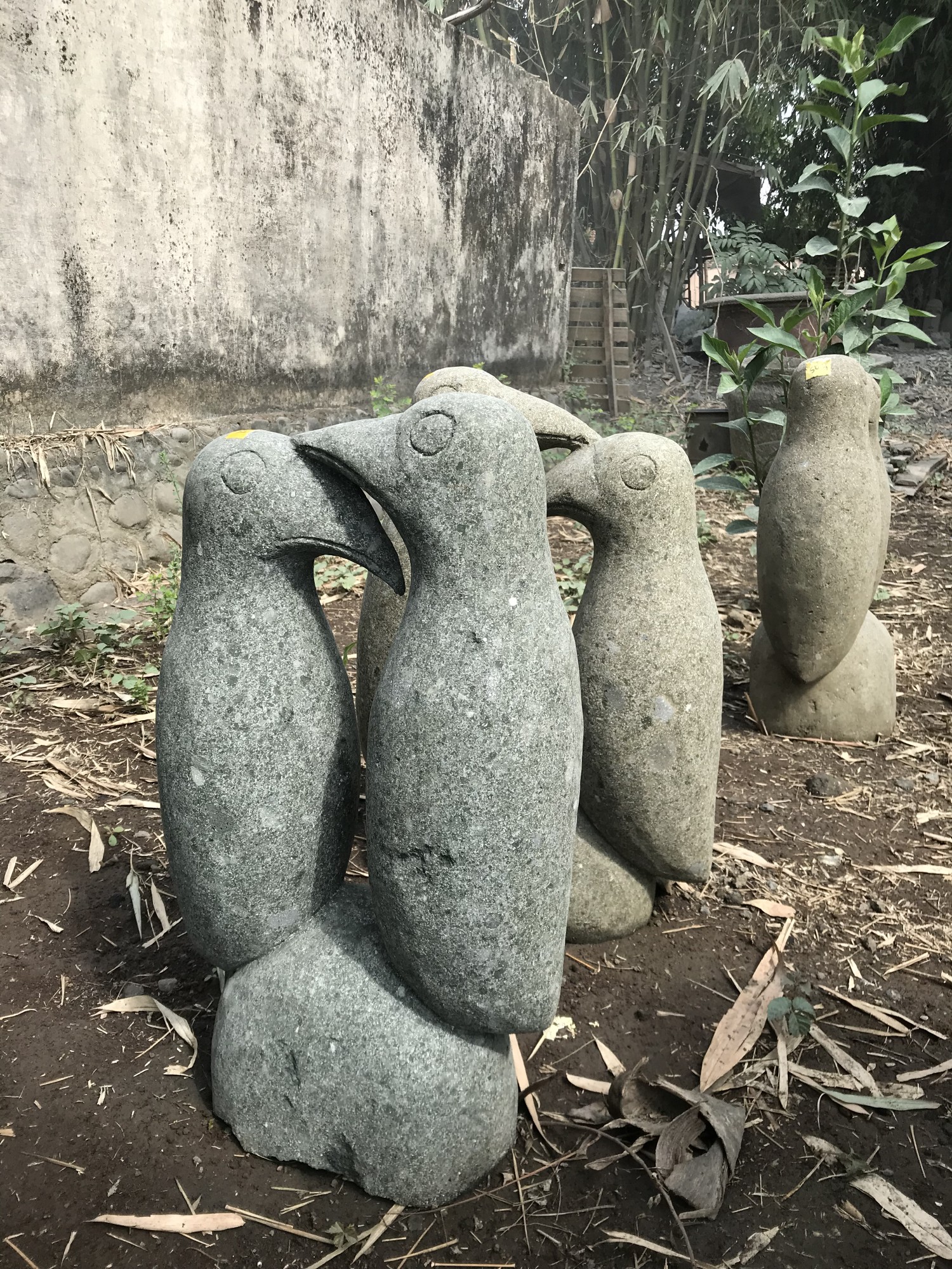 Steinfigur 'Vogelpaar', grau, H 63 cm, B 40 cm, T 28 cm