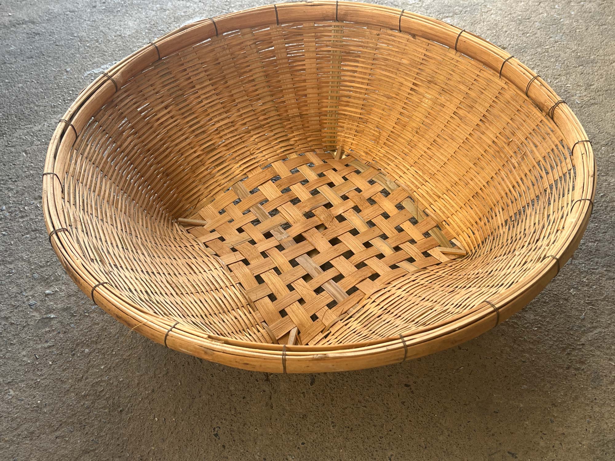 Runder Bambuskorb, natur, Ø 53 cm, H 16 cm