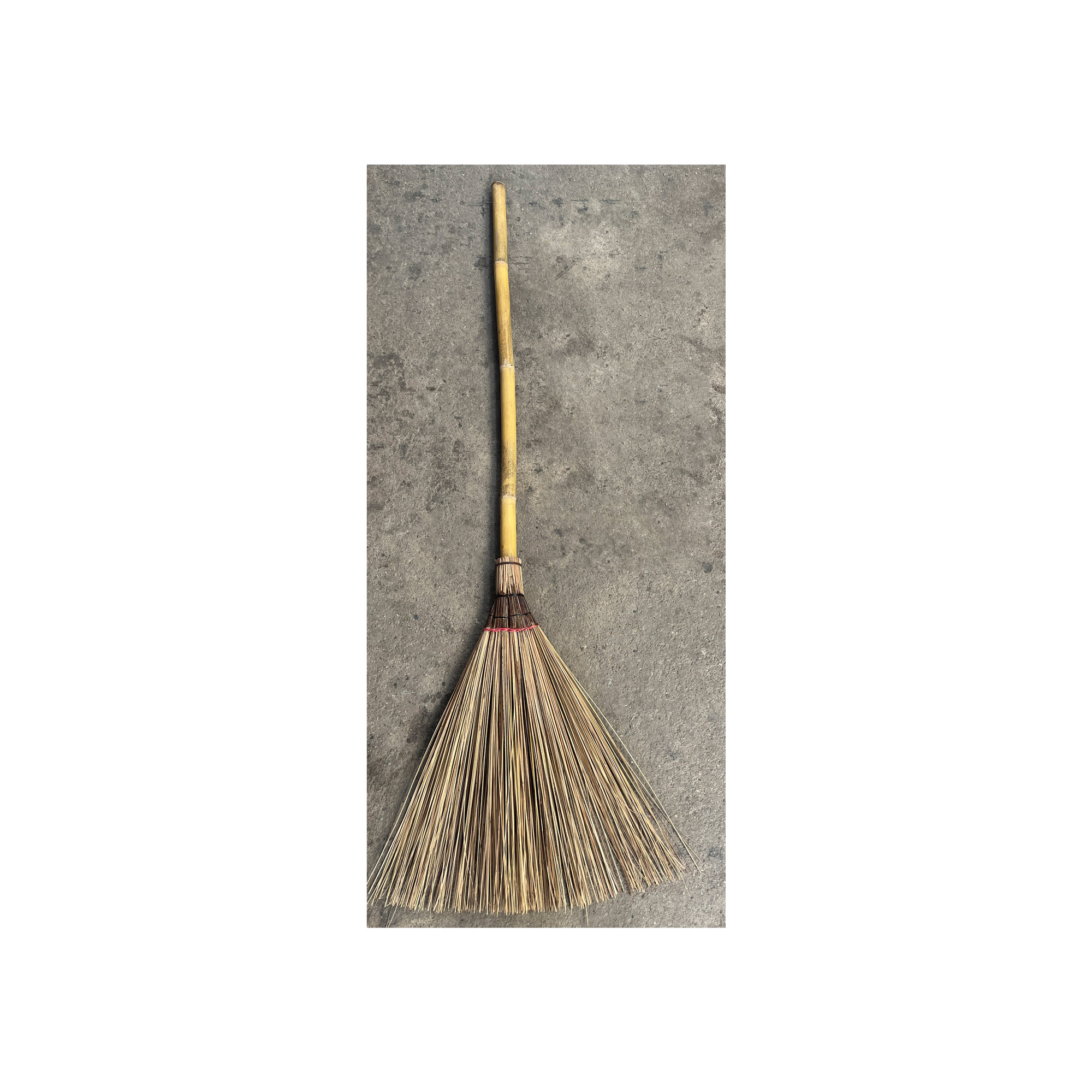 Thai-Besen, aus Kokosfaser und Bambus, H 157 cm