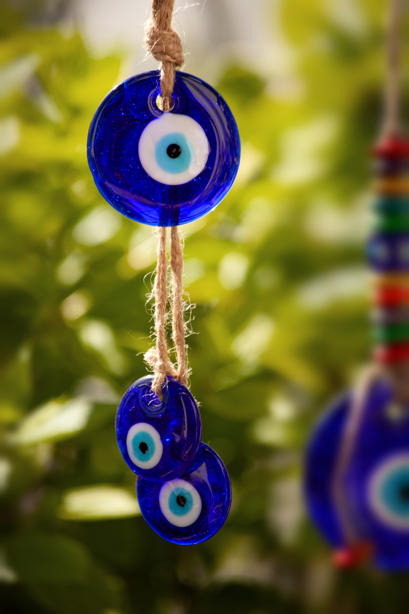 Anhänger 'Evil Eye', aus Glas, Ø 5/3,5 cm, H 22 cm