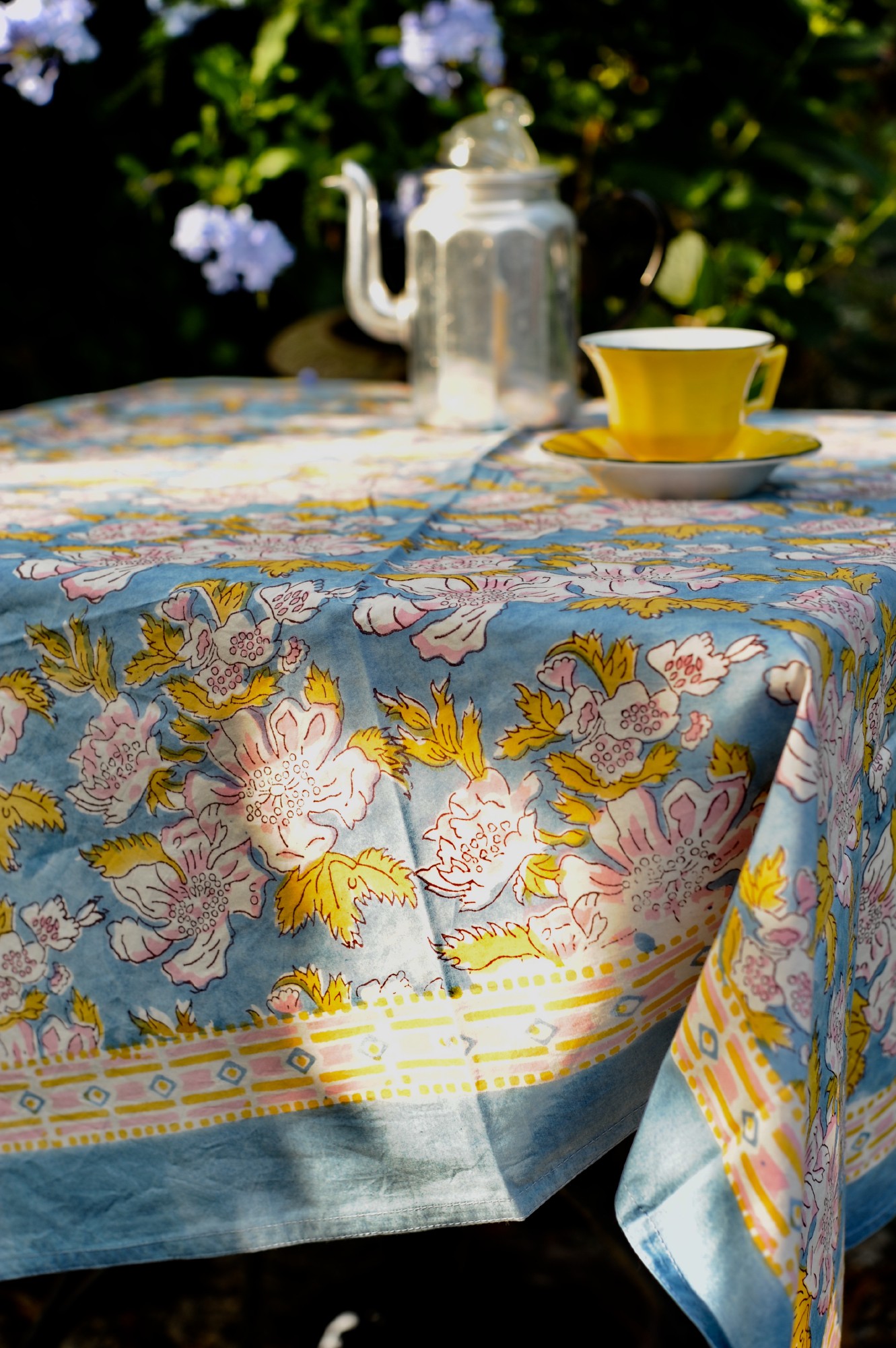 Tischdecke mit Blumenmuster, blau, multicolor, , T 100 cm, B 100 cm