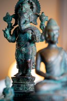 Ganesha, Bronze, antik-grün, T 7 cm, B 10 cm, H 24 cm